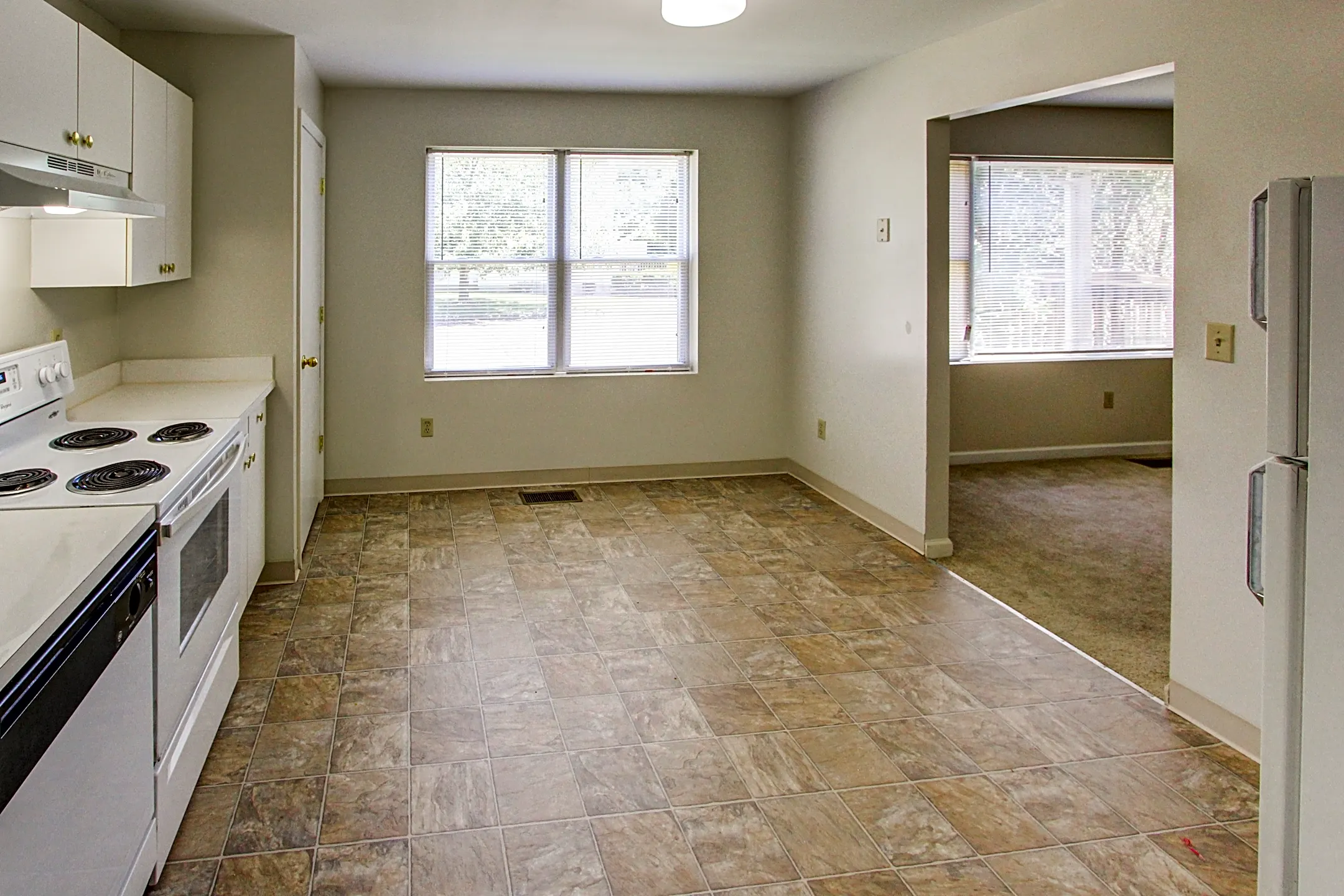 Marshfield Apartments North Branford, CT 06471