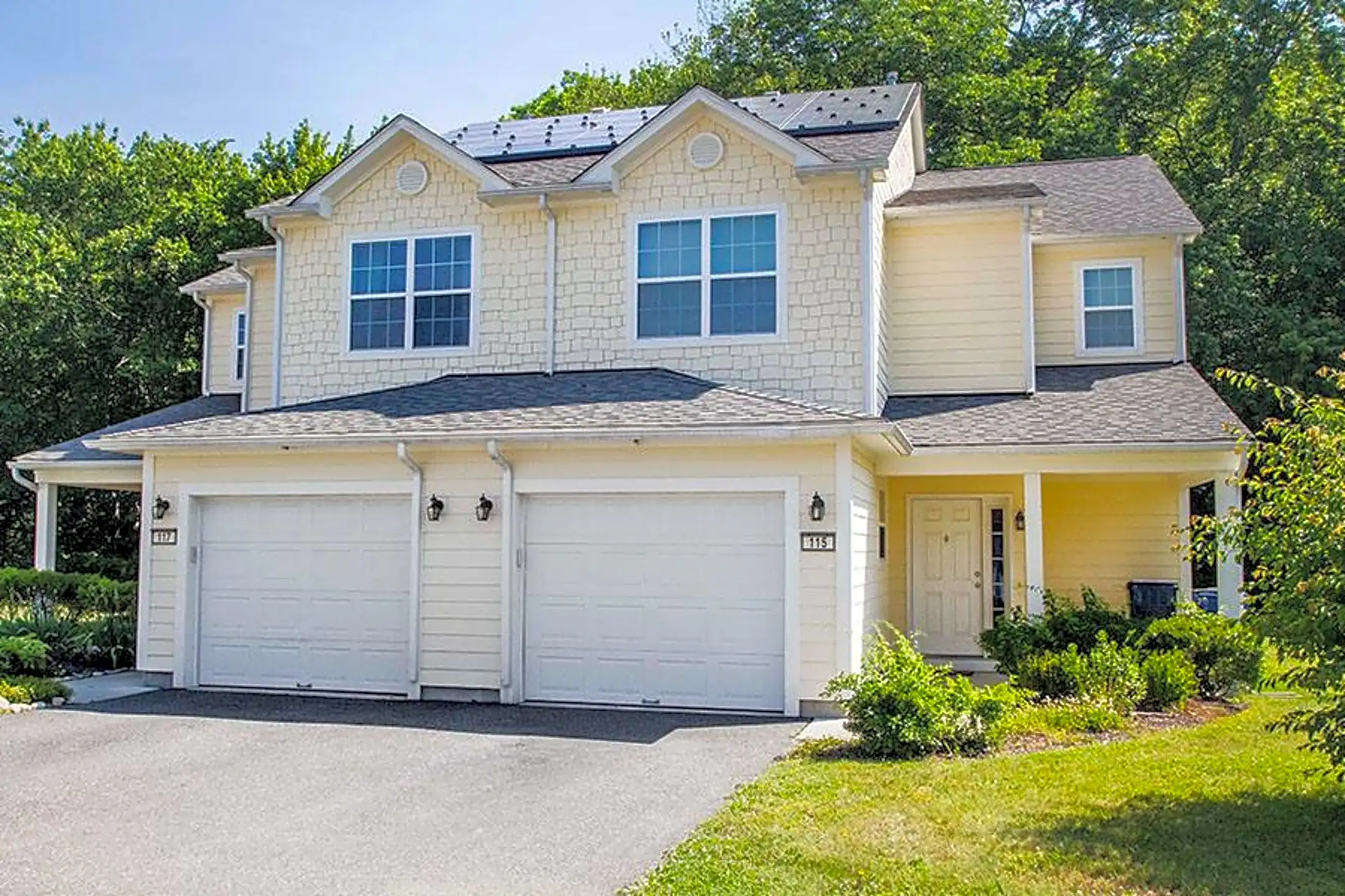 Building - Beacon Point Homes - Groton, CT