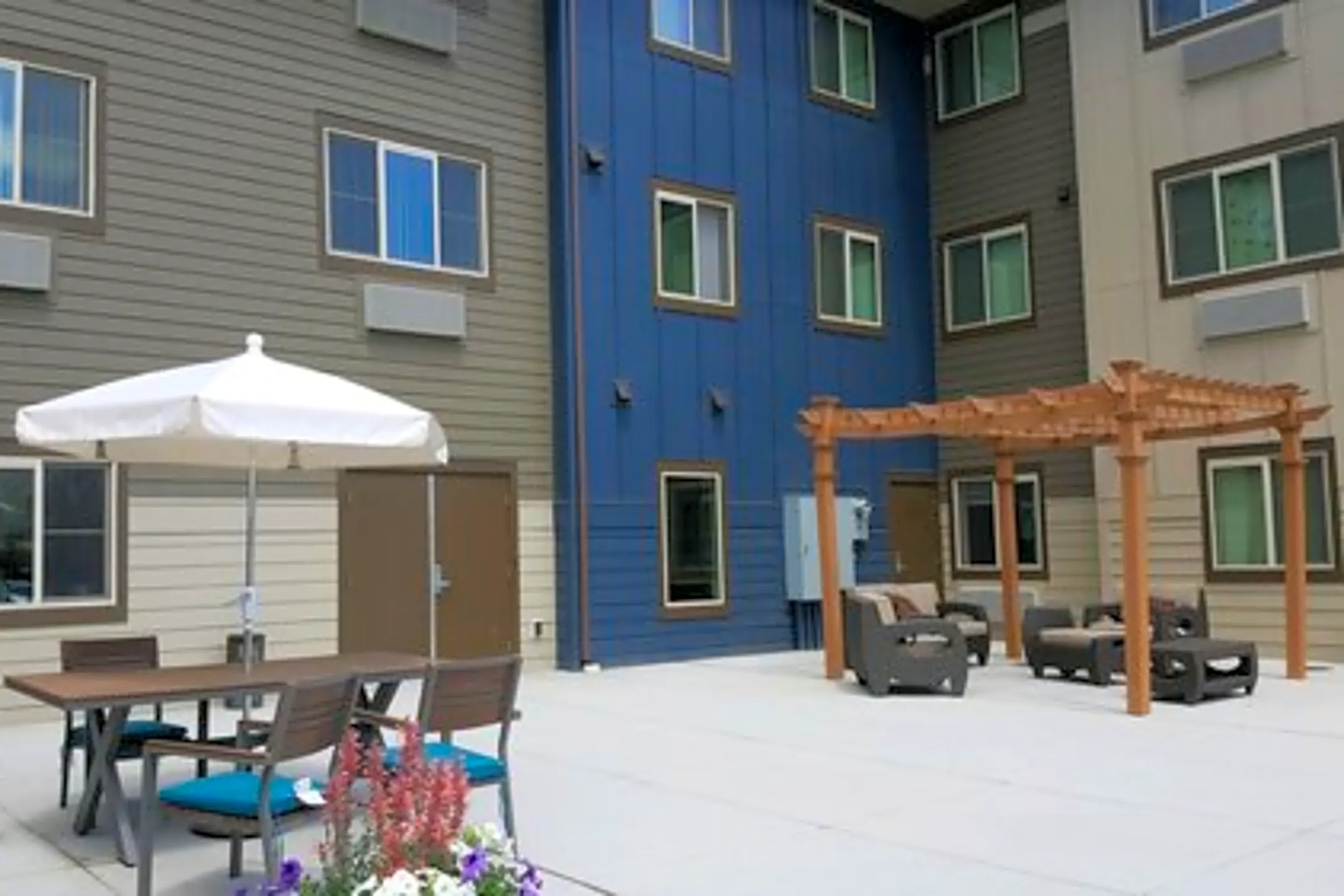 415 Petra Ave Apartments Prosser, WA 99350