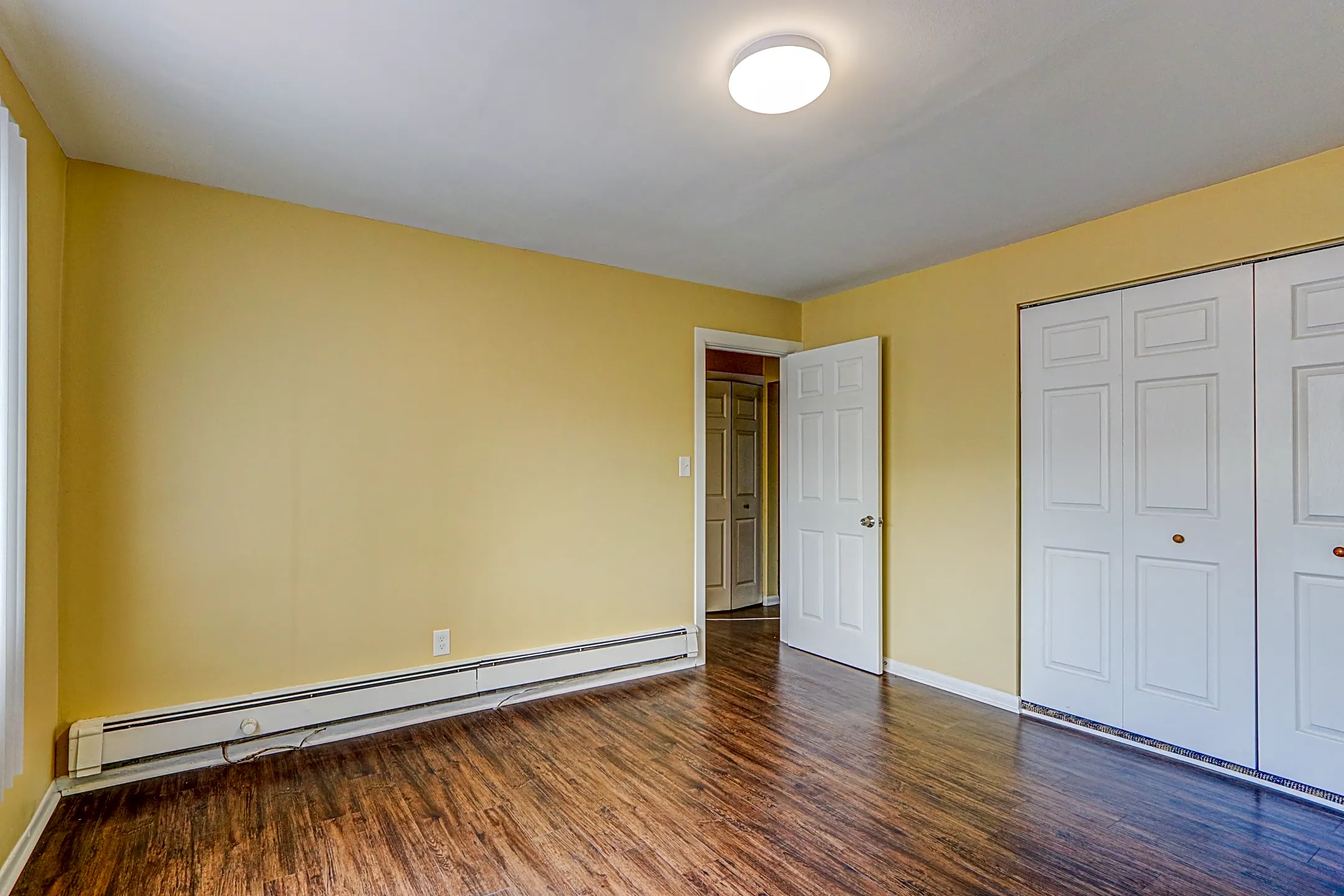 Bedroom - Village Square - Detroit, MI