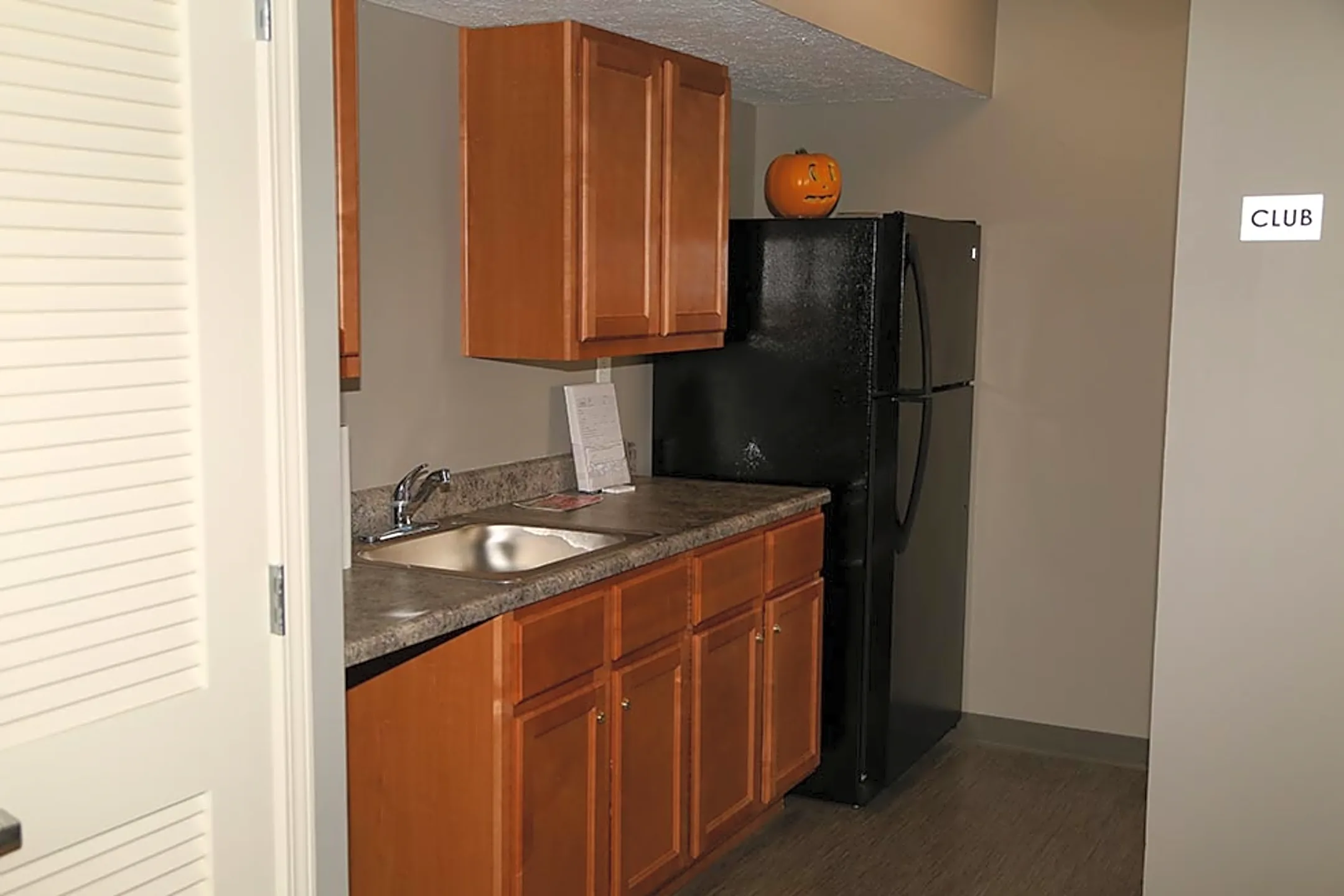 Annex of Vincennes 201 W Saint Clair St Vincennes, IN Apartments