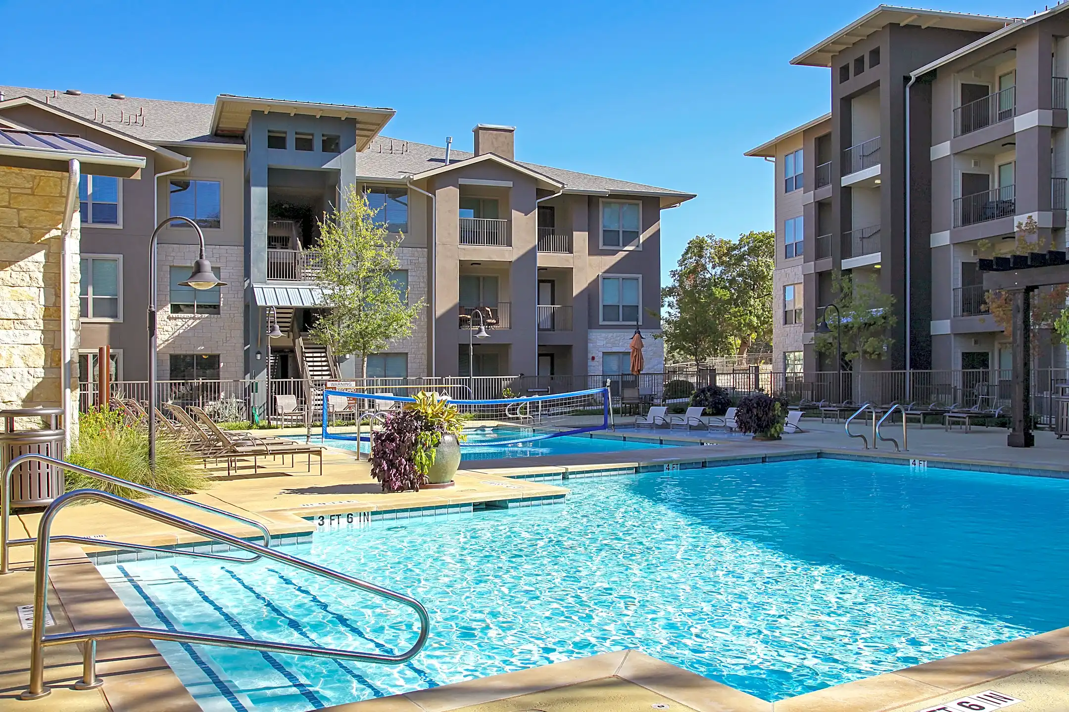 Pool - Promesa - Austin, TX