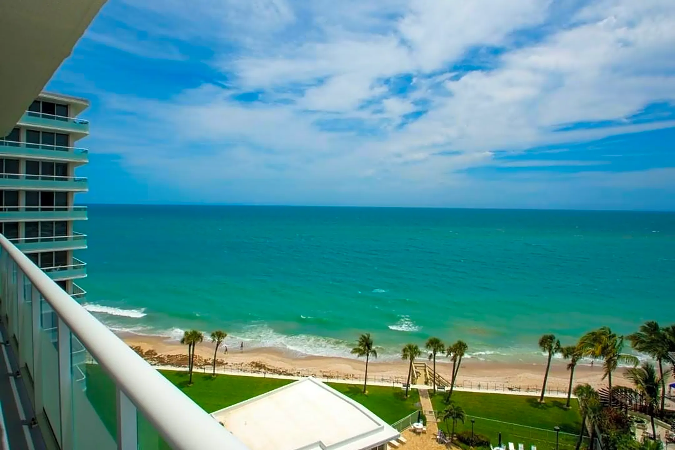 3554 Ocean Dr - Vero Beach, FL