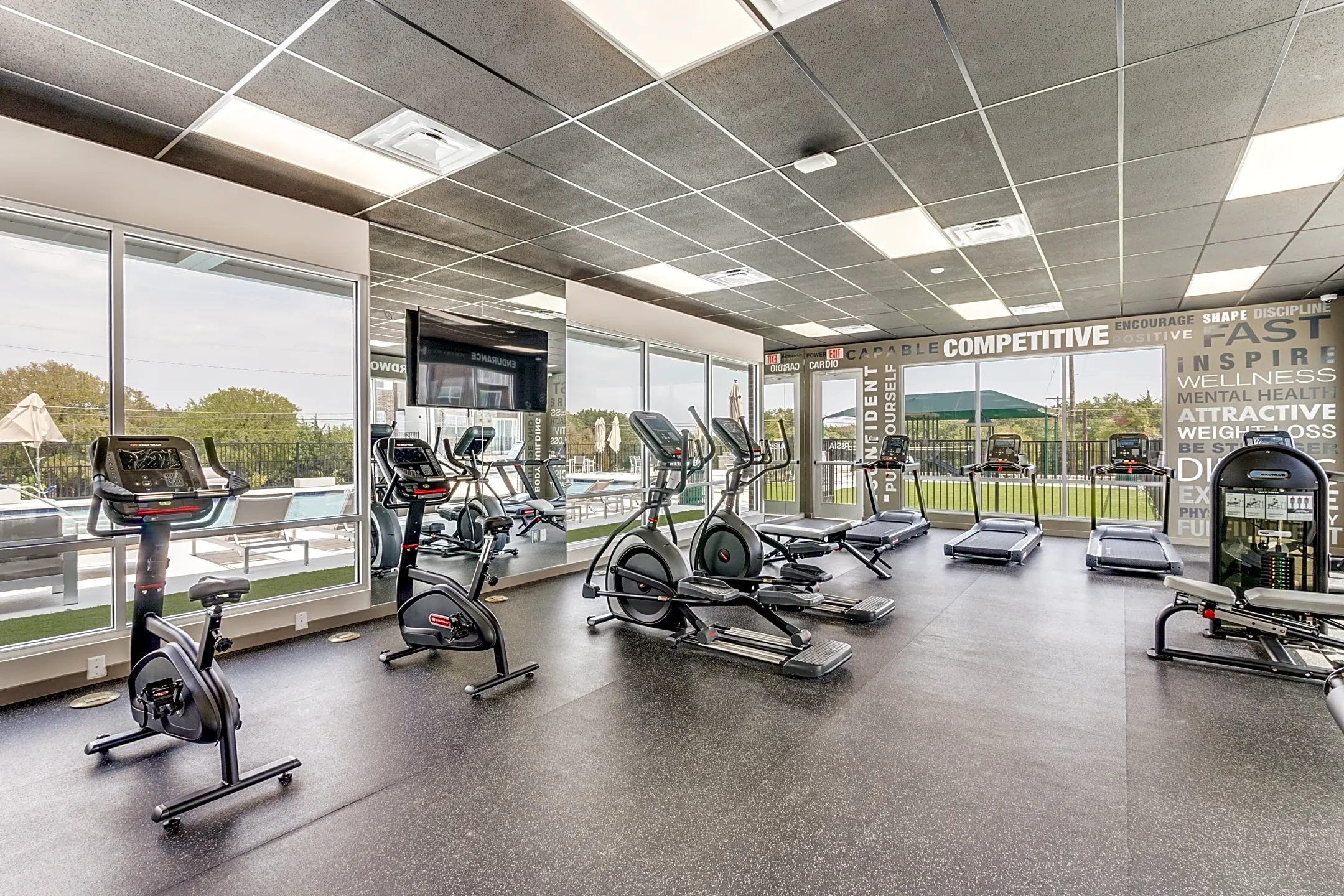 Fitness Weight Room - Resia Dallas West - Dallas, TX