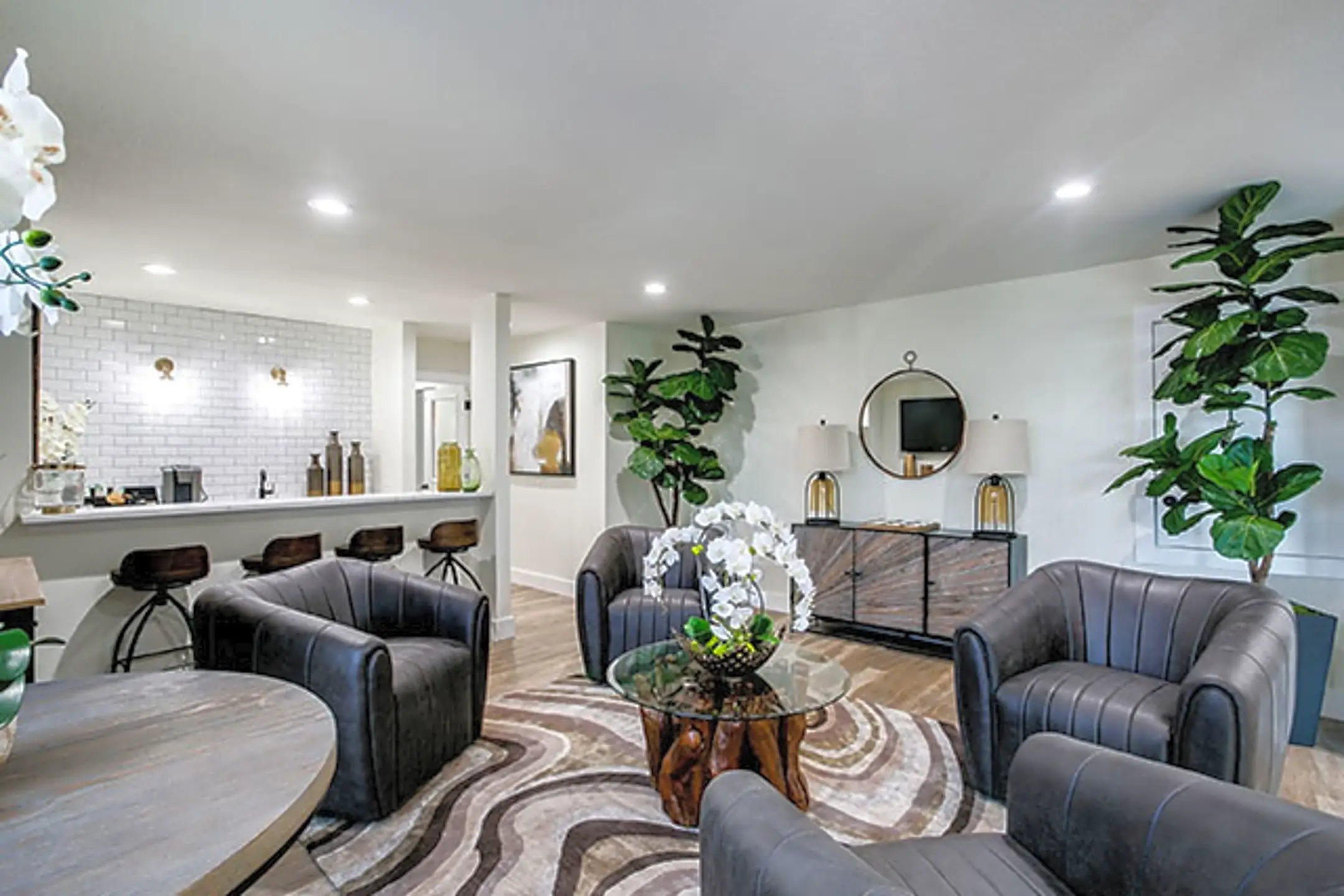 6830 Champions Plaza Drive Apartments Houston, TX 77069