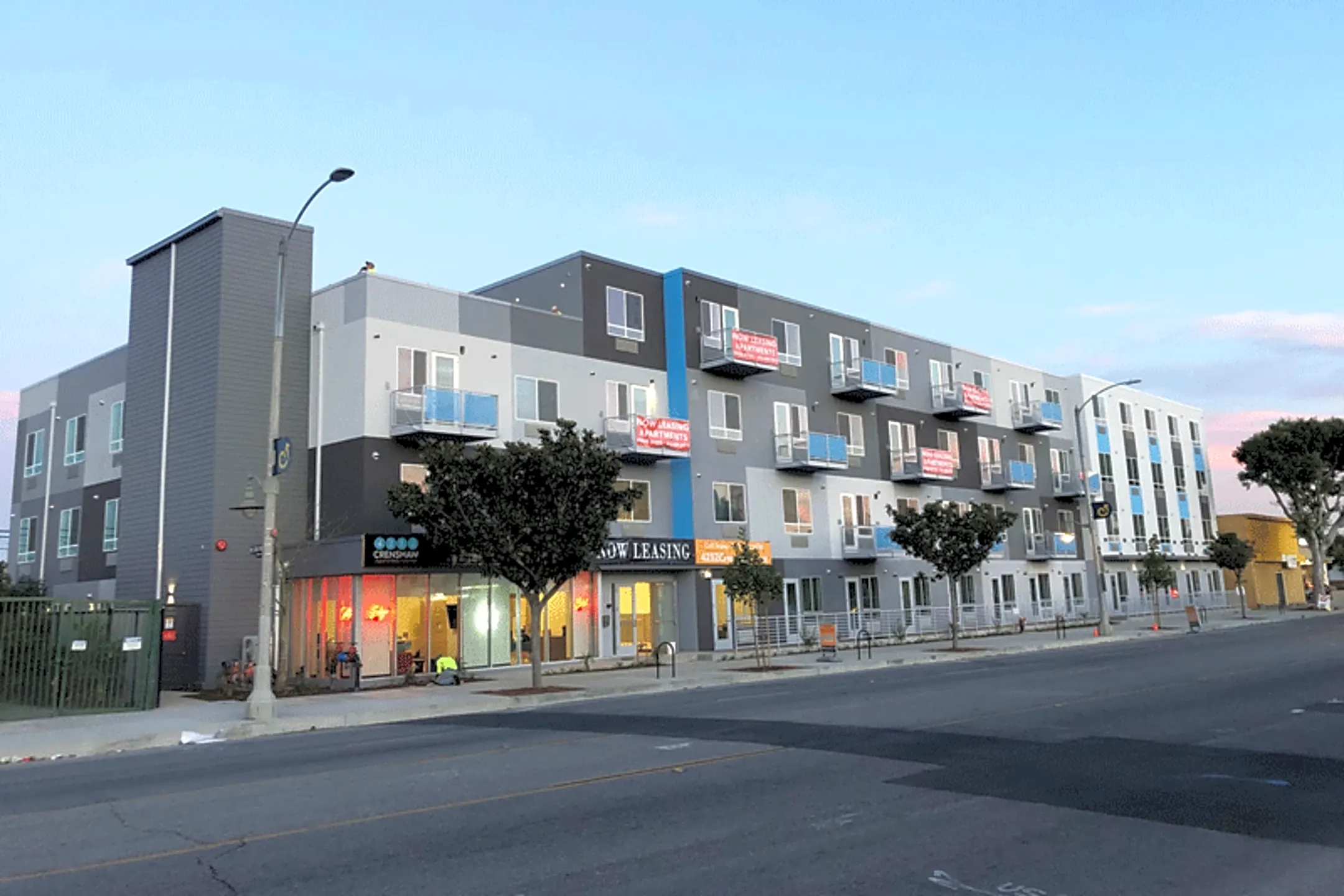 4252 Crenshaw 4252 Crenshaw Blvd Los Angeles, CA Apartments for