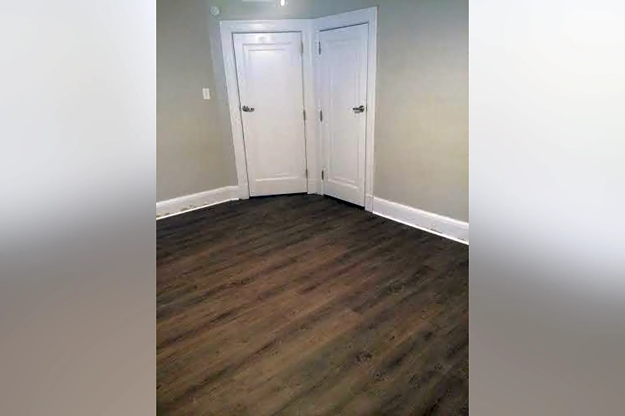 The Square at Squirrel Hill 2123 Shady Ave Pittsburgh, PA