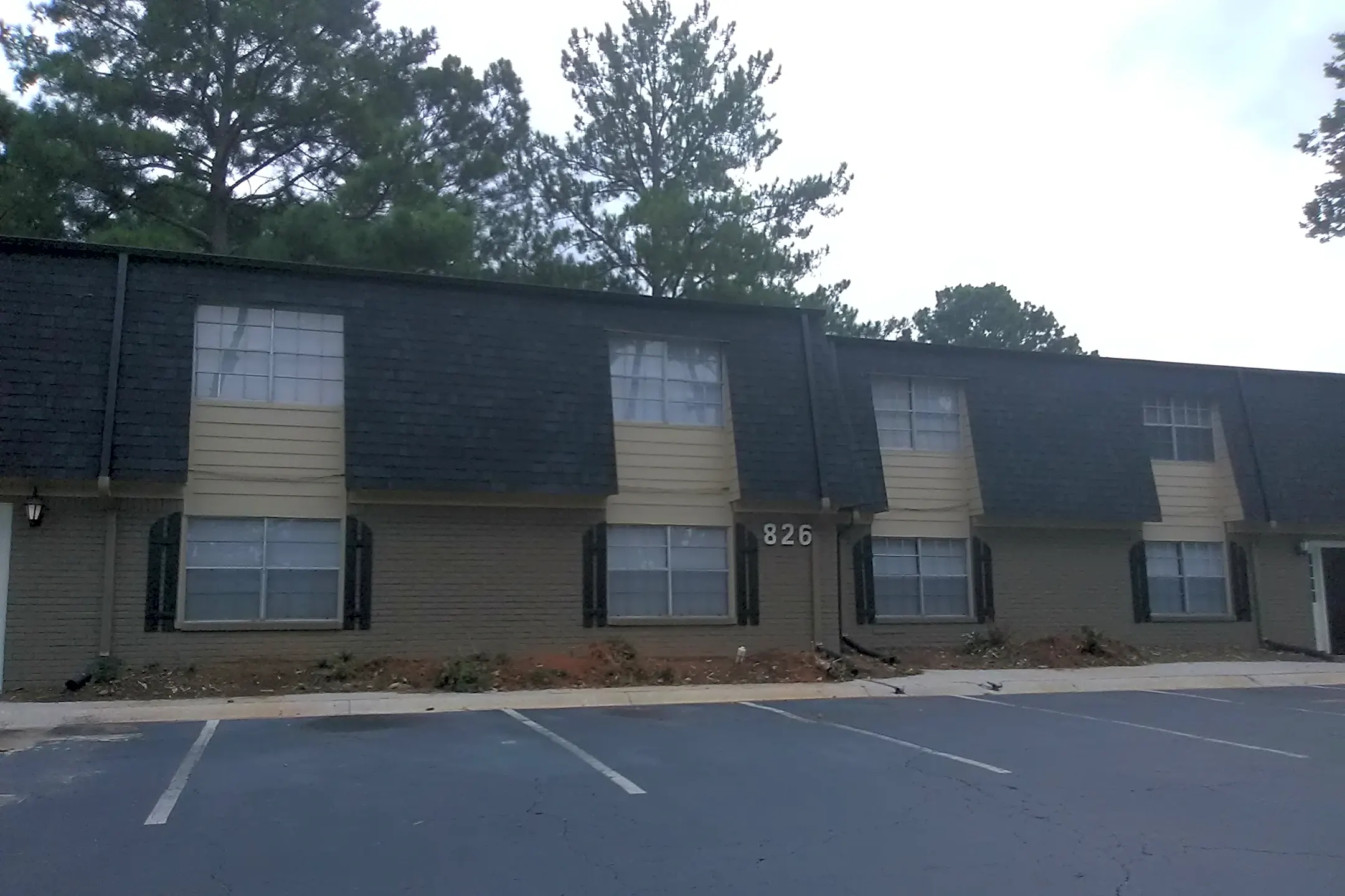 Chateau Forest Apartments Riverdale, GA 30274