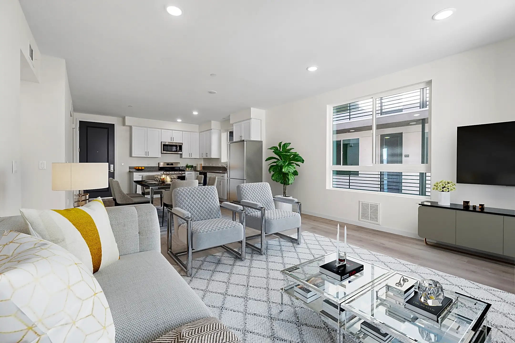 Living Room - 15309 W Cabrito Rd - Los Angeles, CA