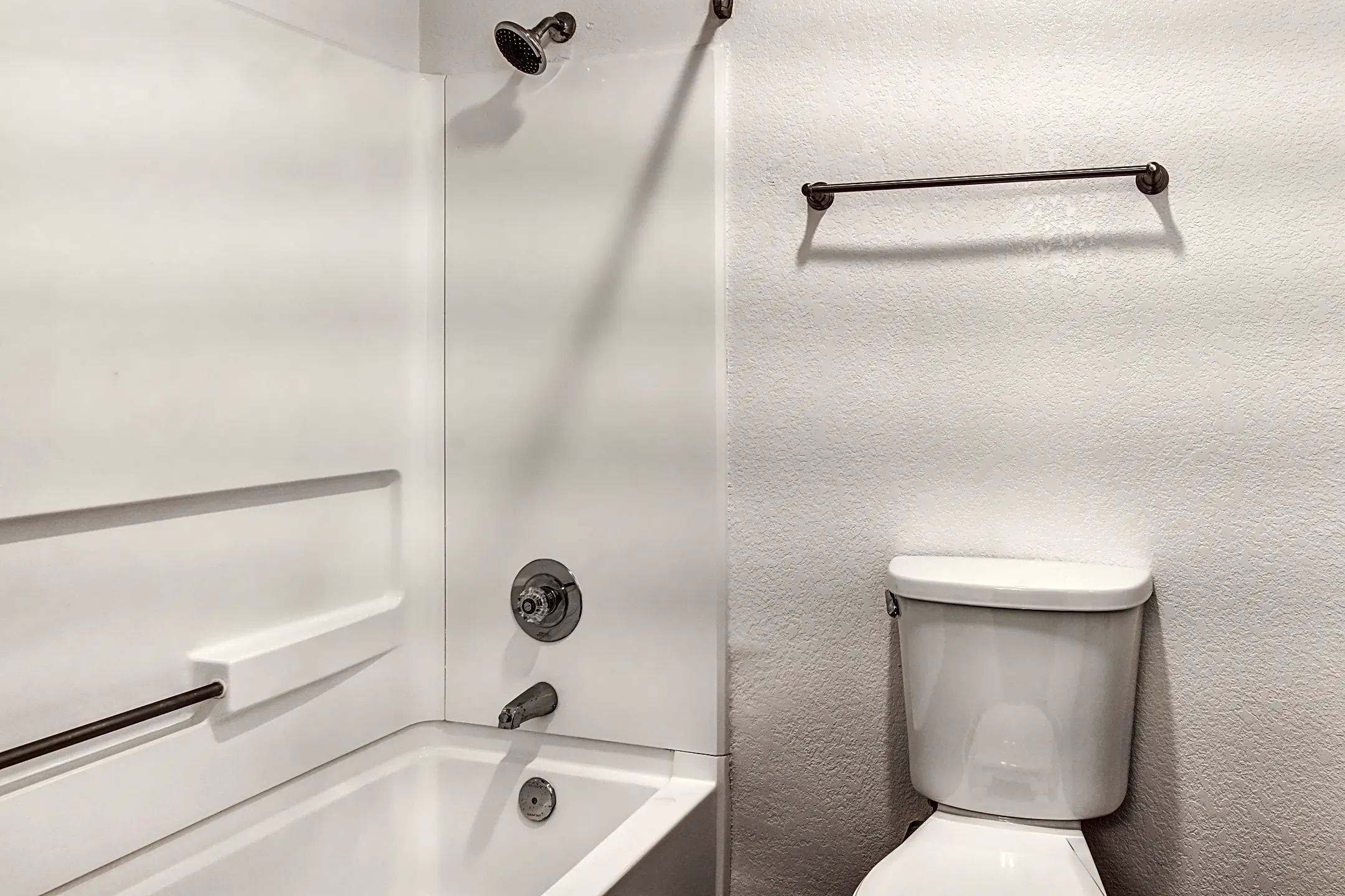Bathroom - Spring Club Apartments - Santa Rosa, CA