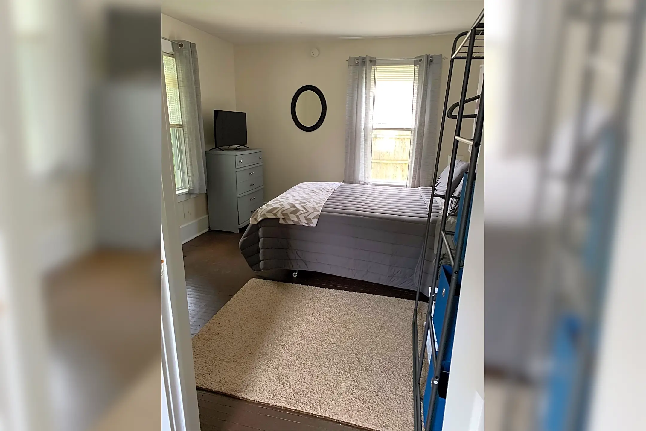 82 W Cayuga St Oswego, NY Apartments for Rent Rent.