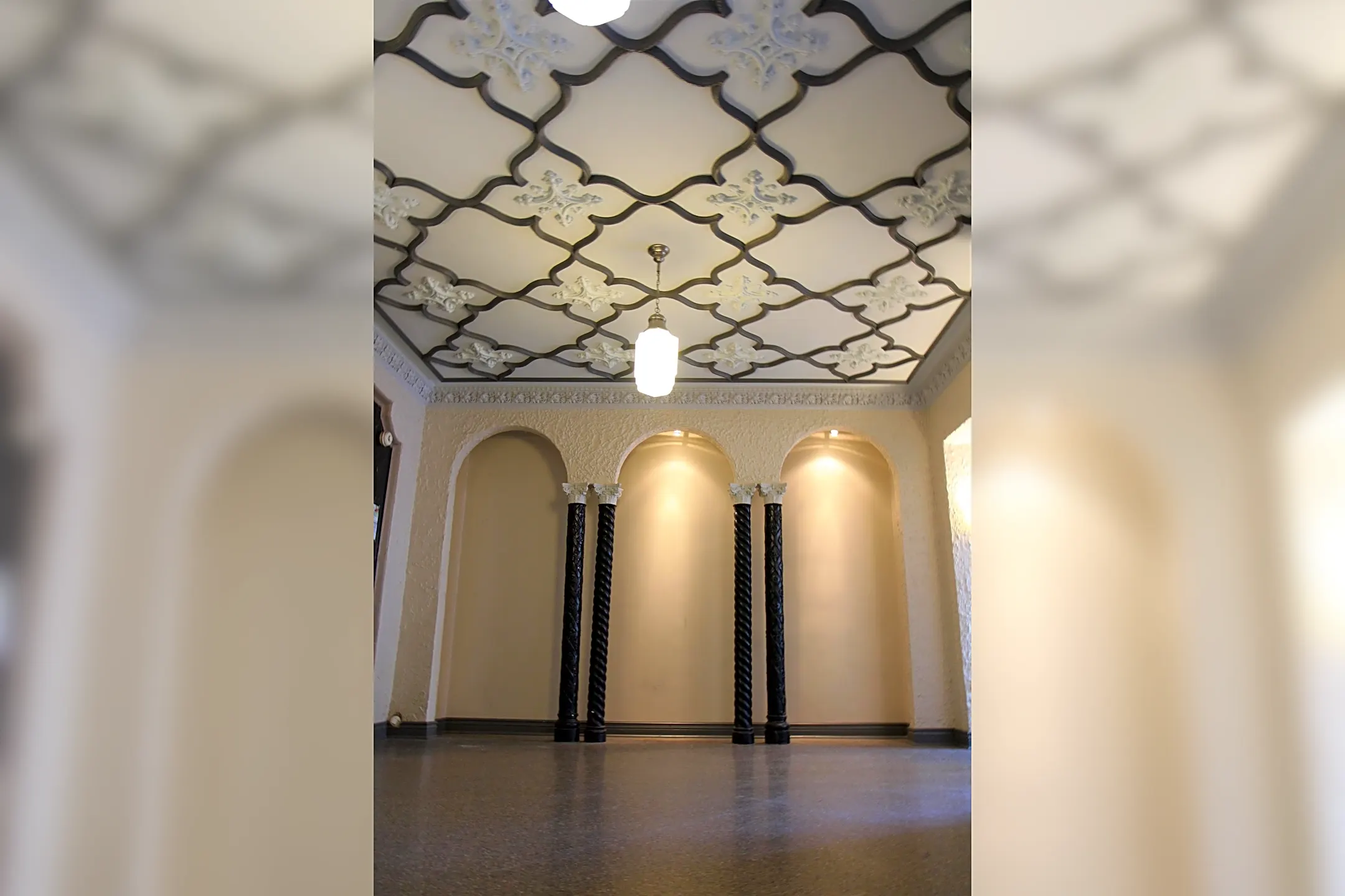 1061 W Rosemont Ave Chicago, IL Apartments for Rent Rent.