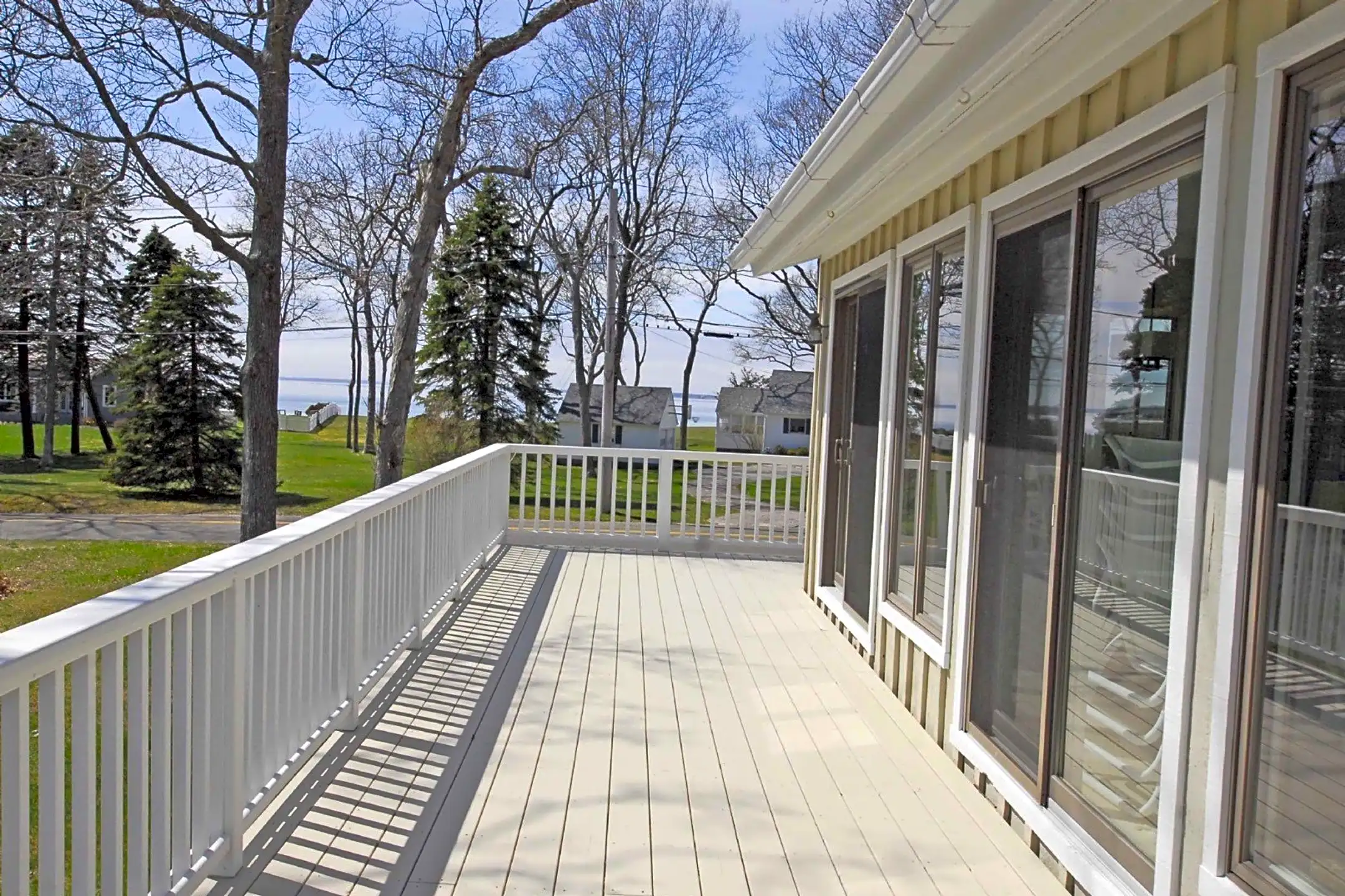 21 Peconic Ave Sag Harbor, NY Houses for Rent Rent.