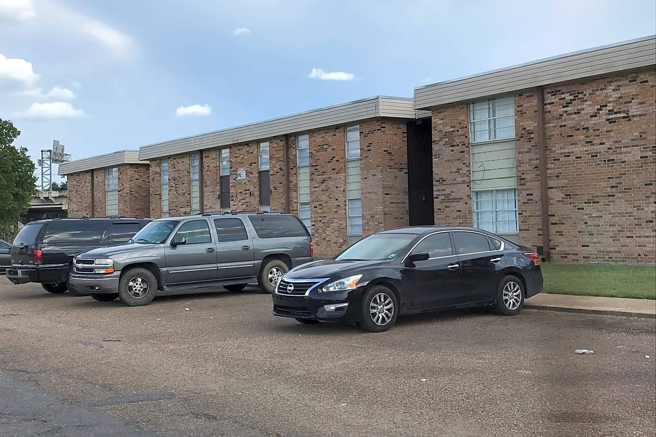 Hickory Hill Apartments - Alexandria, LA 71303