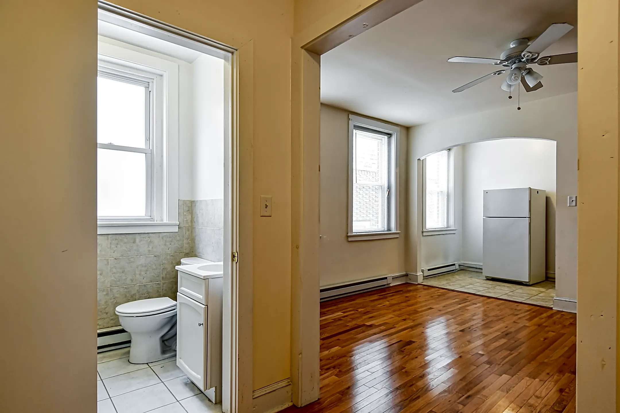 Kings Manor Apartments 519 W King St Philadelphia, PA Apartments