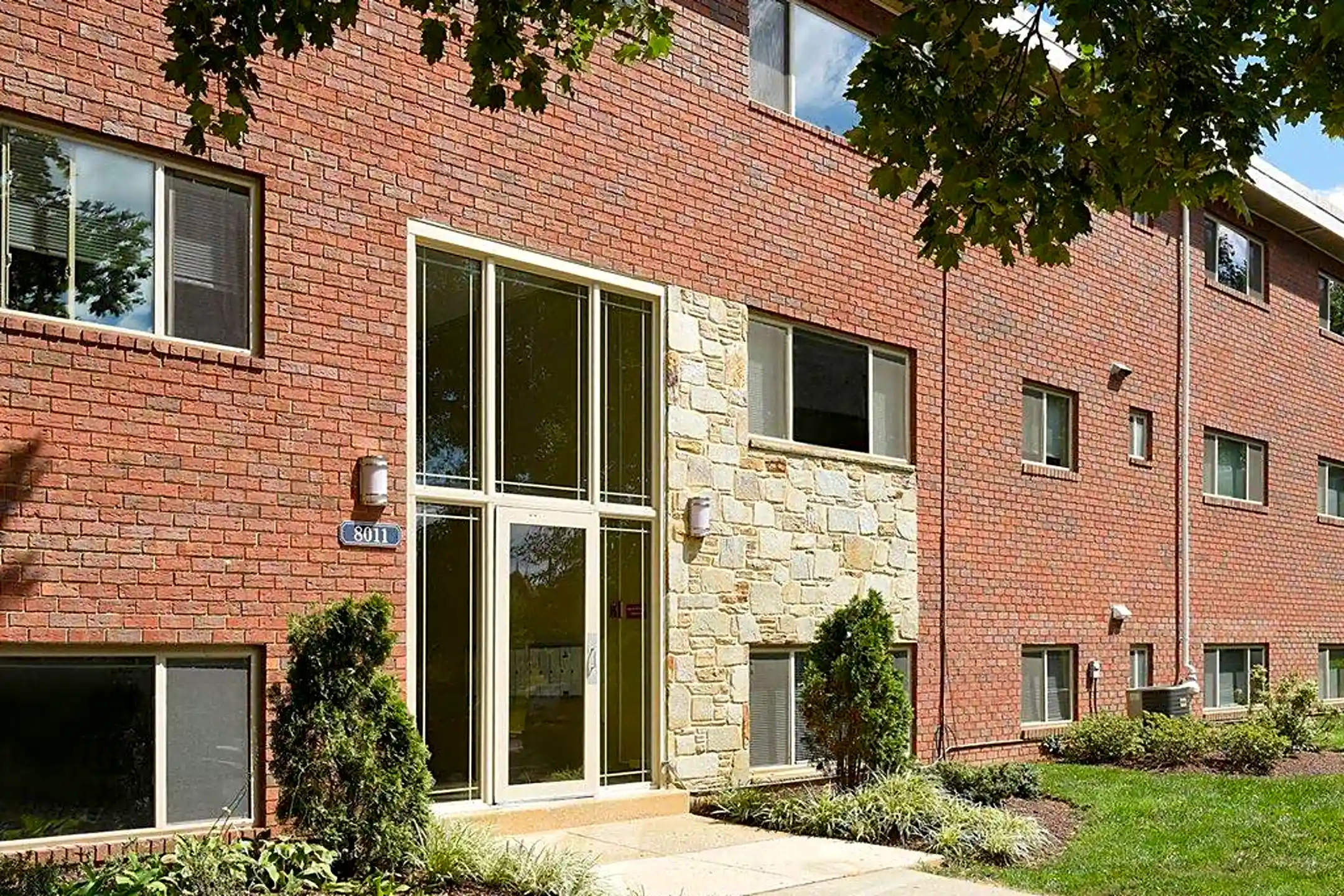 Building - Cardiff Hall East - Towson, MD