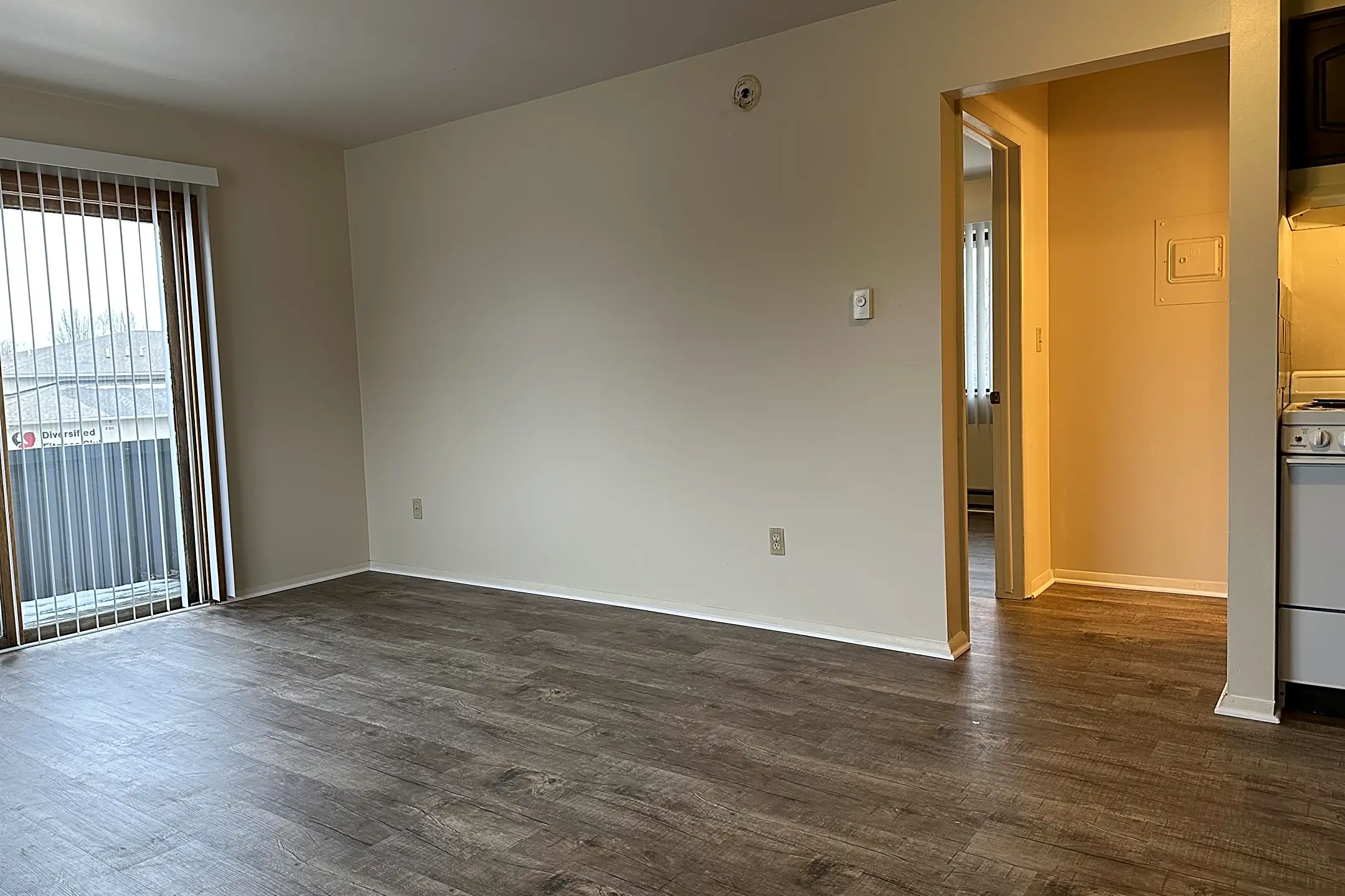 955 W Ardussi St 955 W Ardussi St unit 1 Frankenmuth, MI Apartments