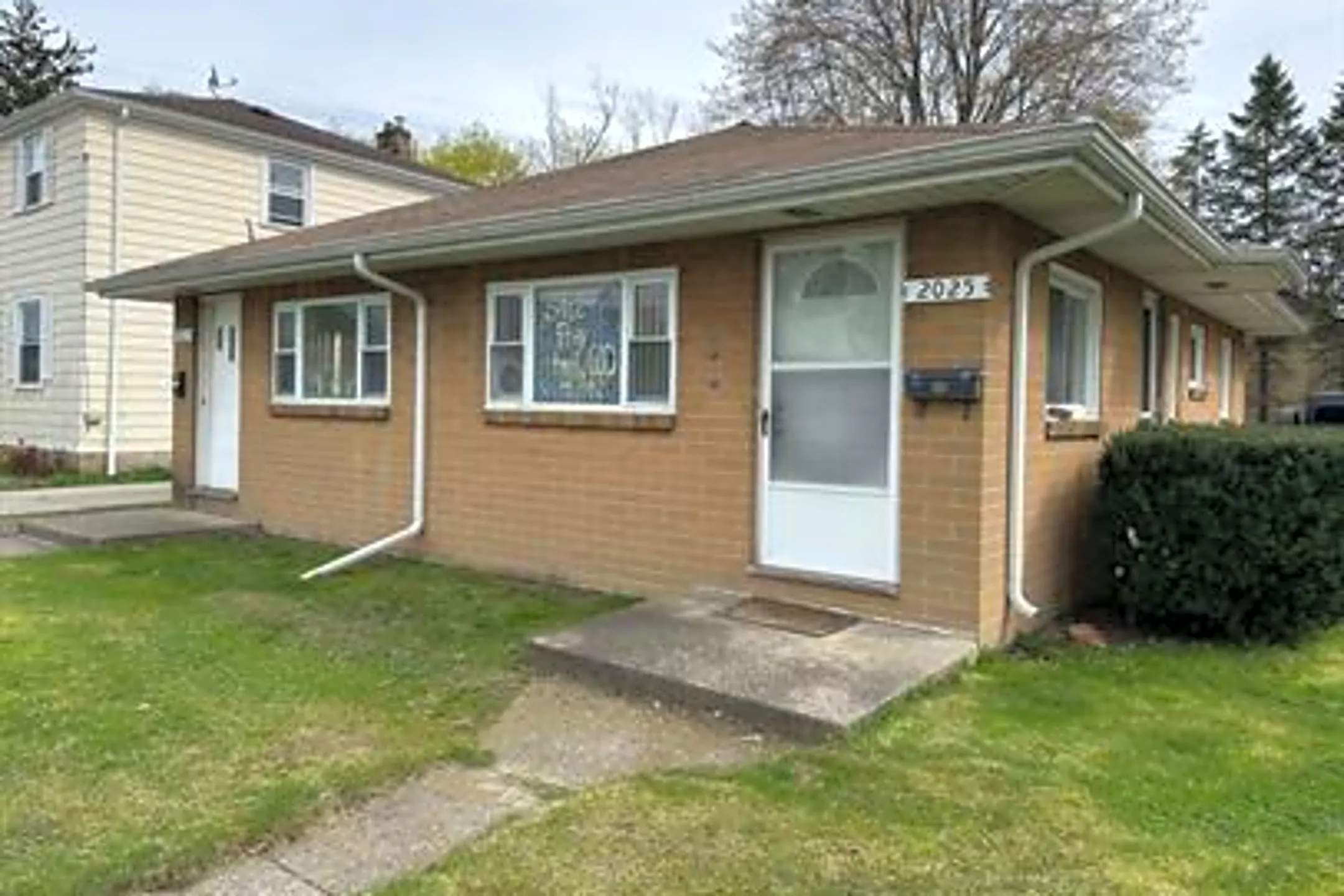 Rent With Confidence: Your Guide To Saginaw's Finest Townhome Rentals