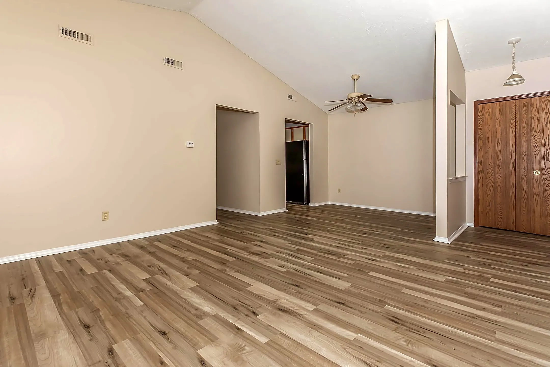 Cambridge Court Apartments 14909 Hummel Rd Brookpark, OH Apartments for Rent Rent.