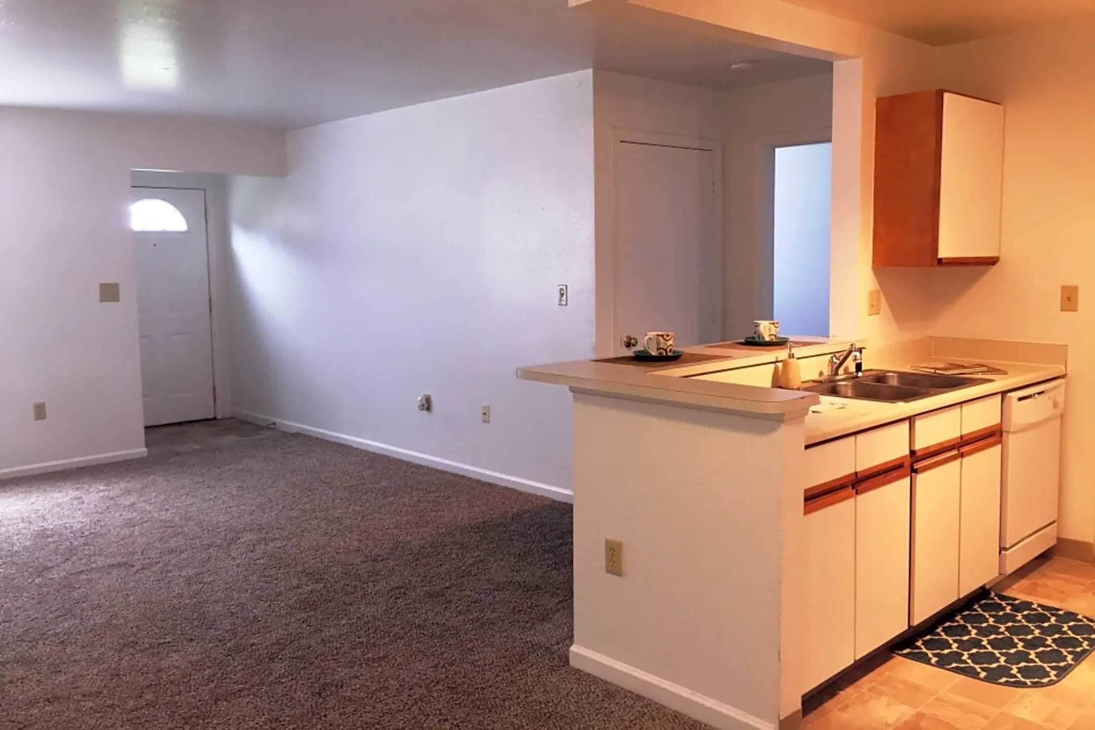 Four Seasons Apartments 1268 W Clark Rd Dewitt, MI Apartments for Rent Rent.