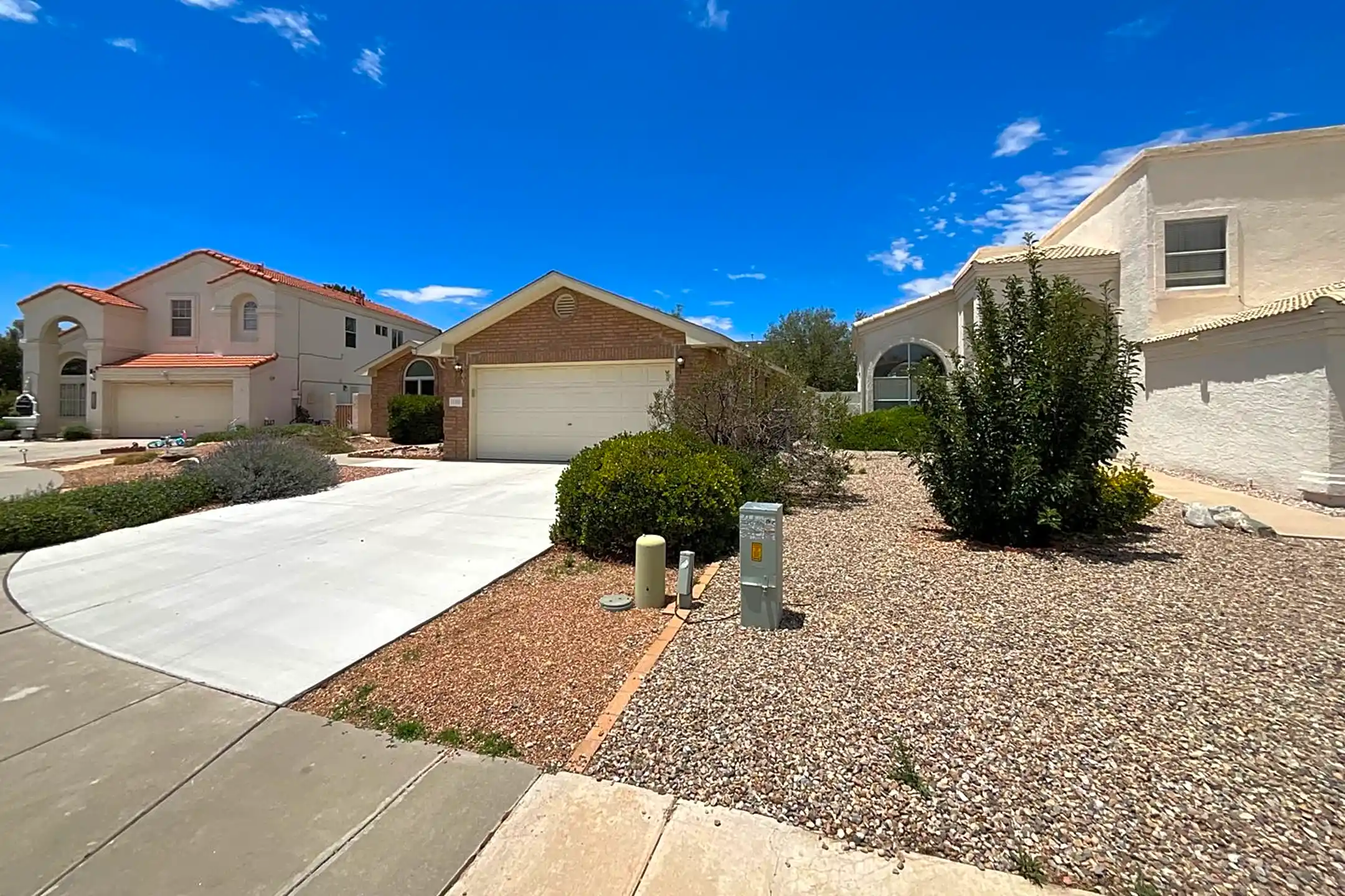 11109 Canyonlands Ct SE Houses - Albuquerque, NM 87123