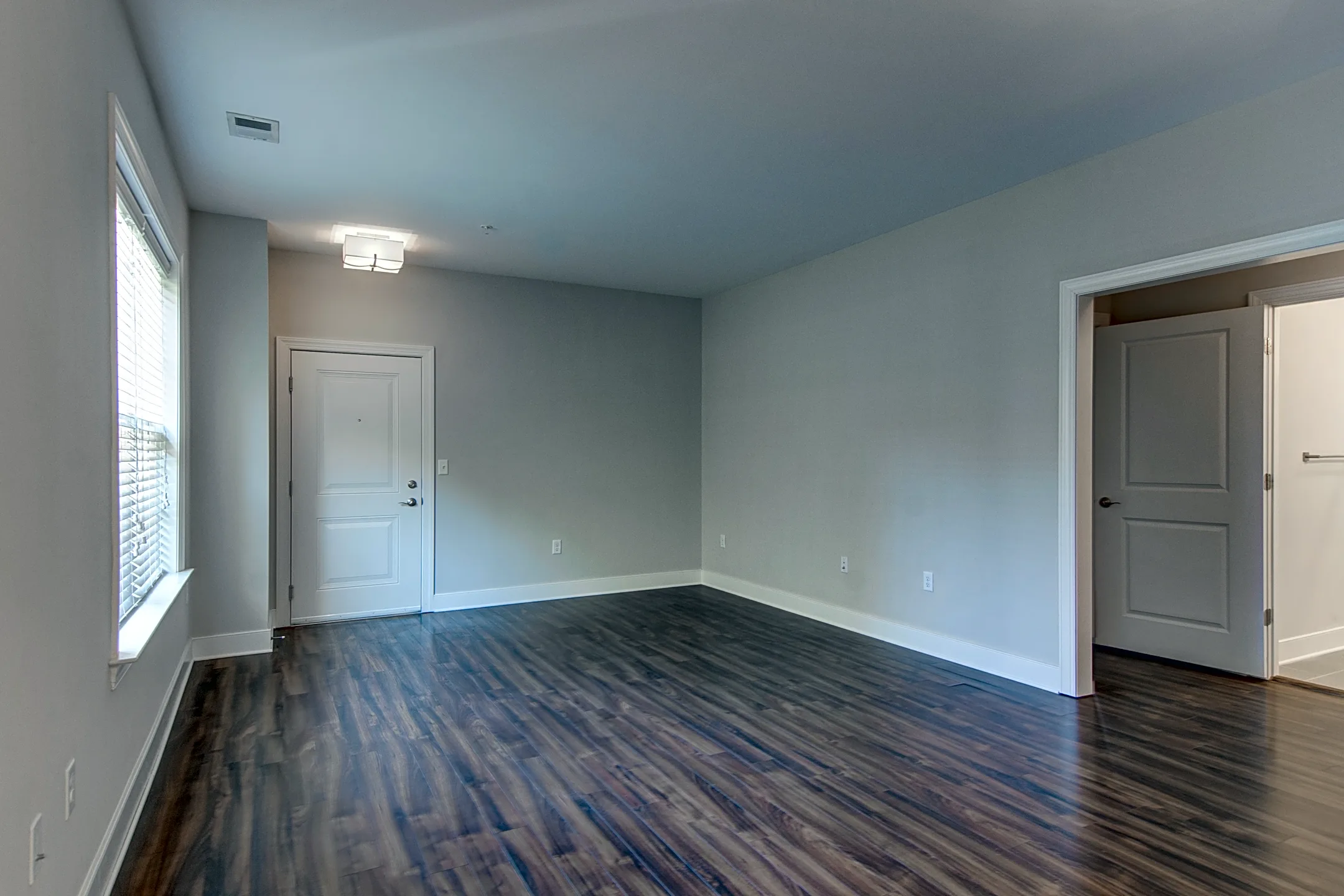 Carytown Crossing 3500 Kensington Avenue Richmond, VA Apartments