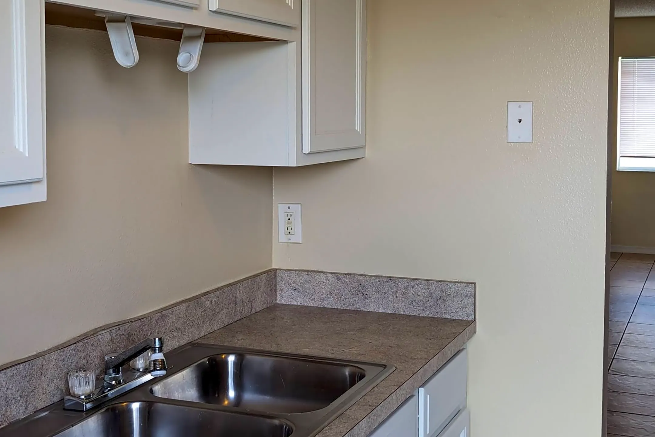 2744 Botts Landing Rd 2744 Botts Landing Rd unit 203 Deland, FL