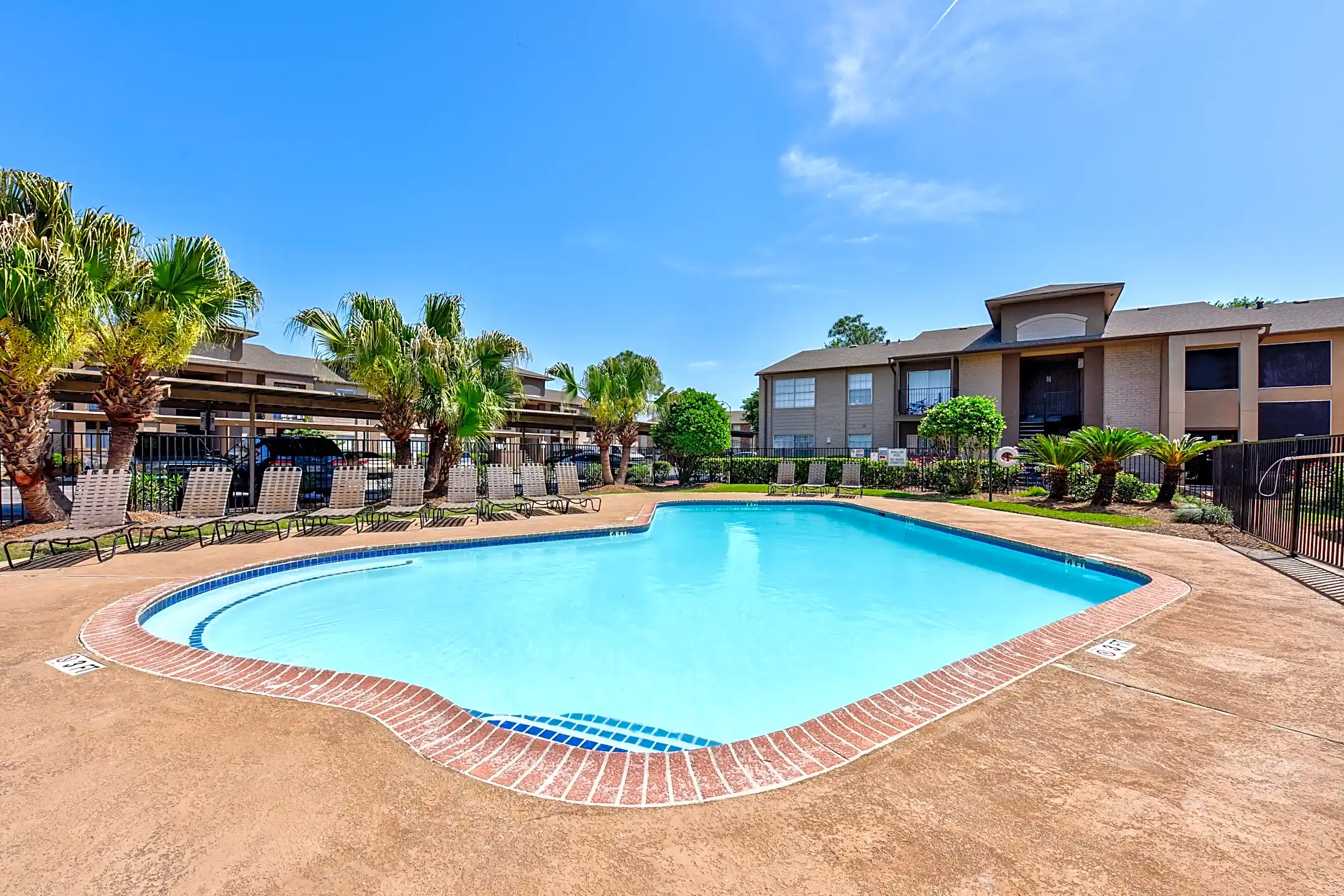 Gables at Richmond Houston, TX 77063