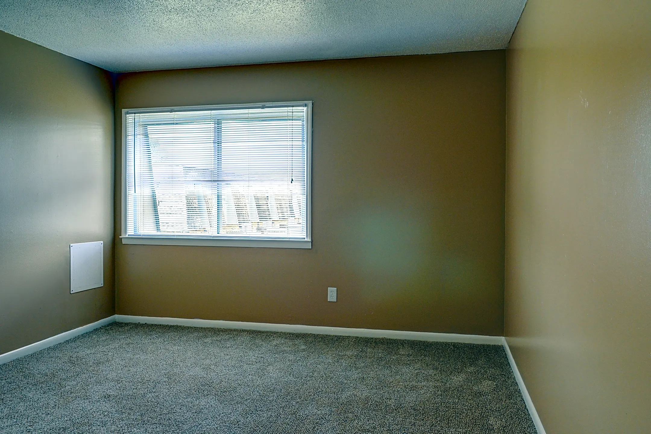 Manor Townhomes Decatur, AL 35603