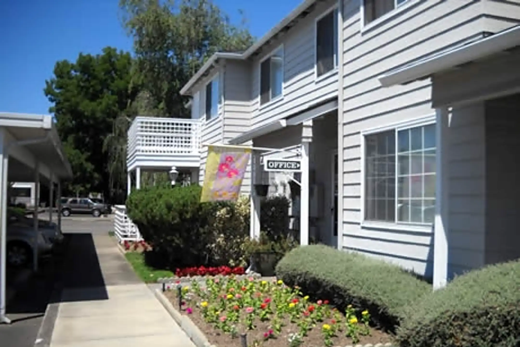 Poplar Village 1481 Poplar Dr Medford, OR Apartments for Rent Rent.