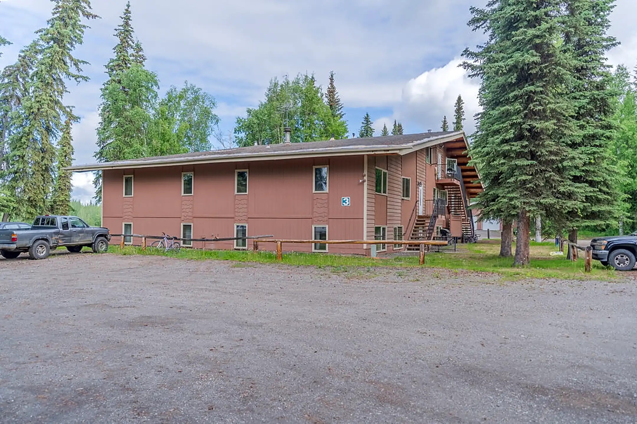 2521 Outside Blvd North Pole, AK Apartments for Rent Rent.