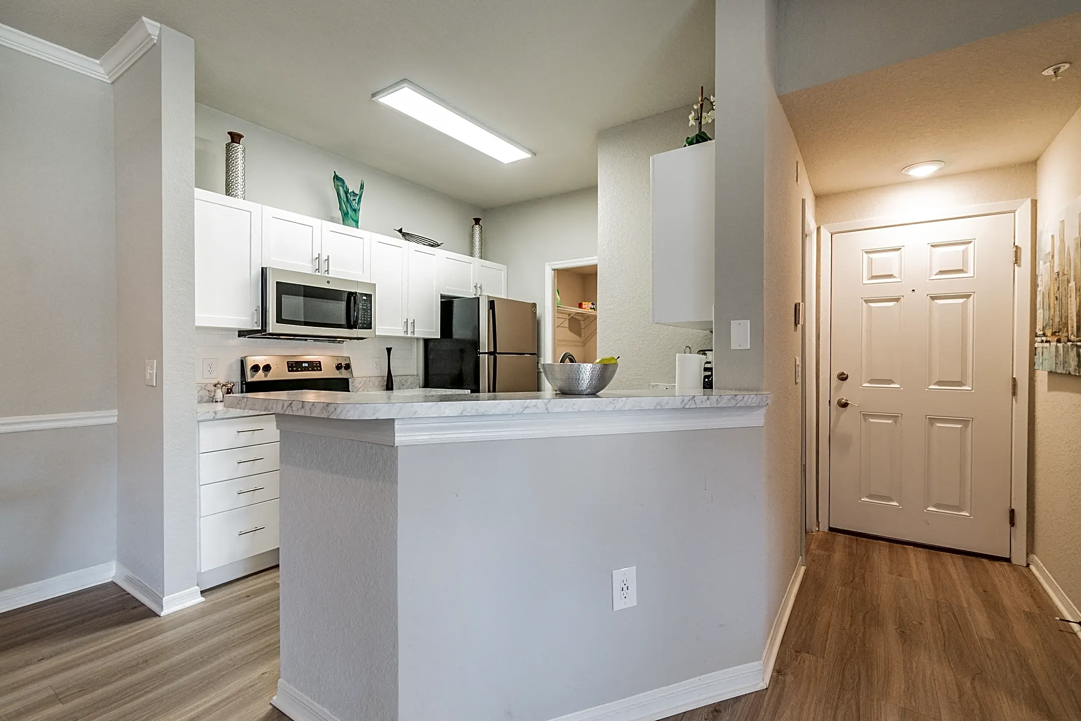 Portofino Apartment Homes 8702 New Tampa Blvd Tampa, FL Apartments