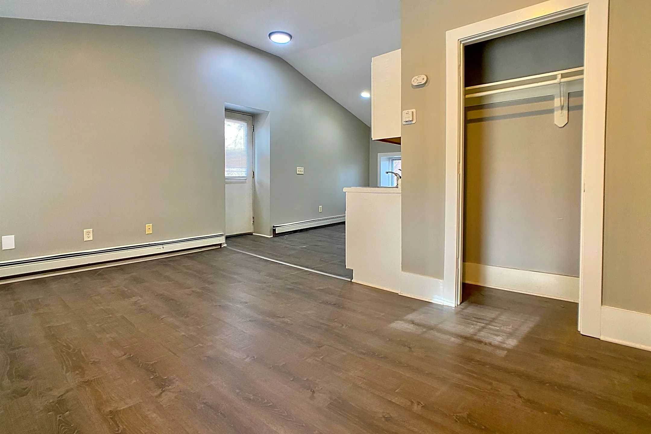 820 S Minnesota Ave Apartments Saint Peter, MN 56082