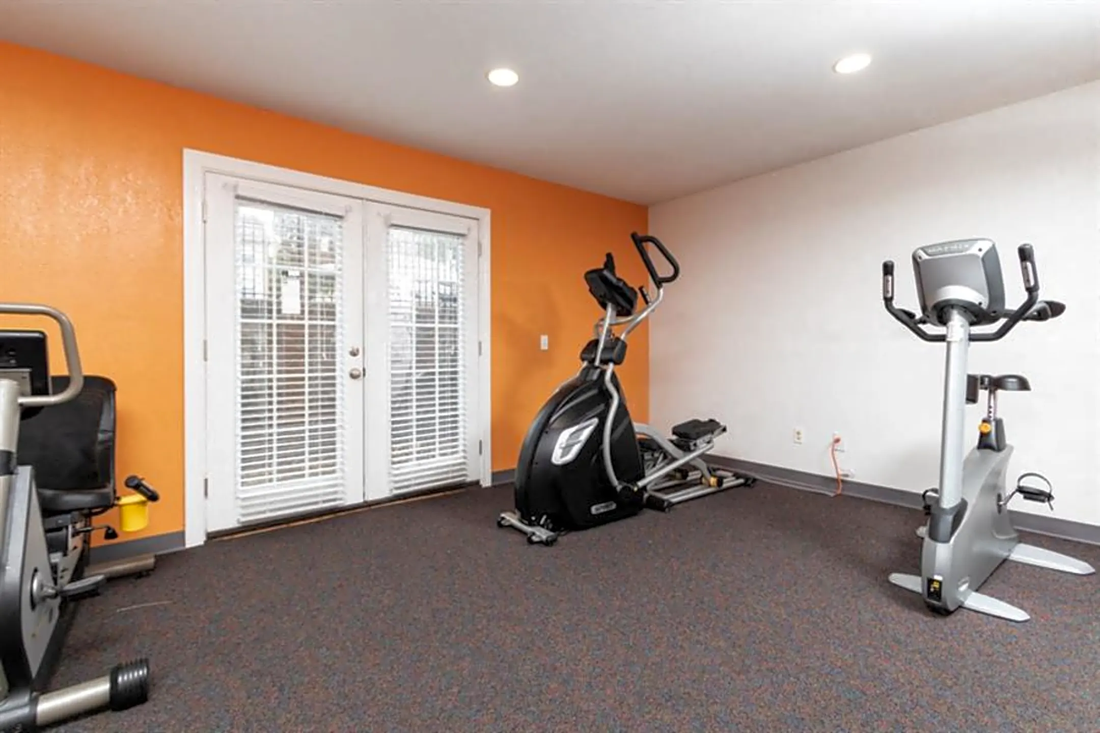 Fitness Weight Room - City Side - Saint Louis, MO