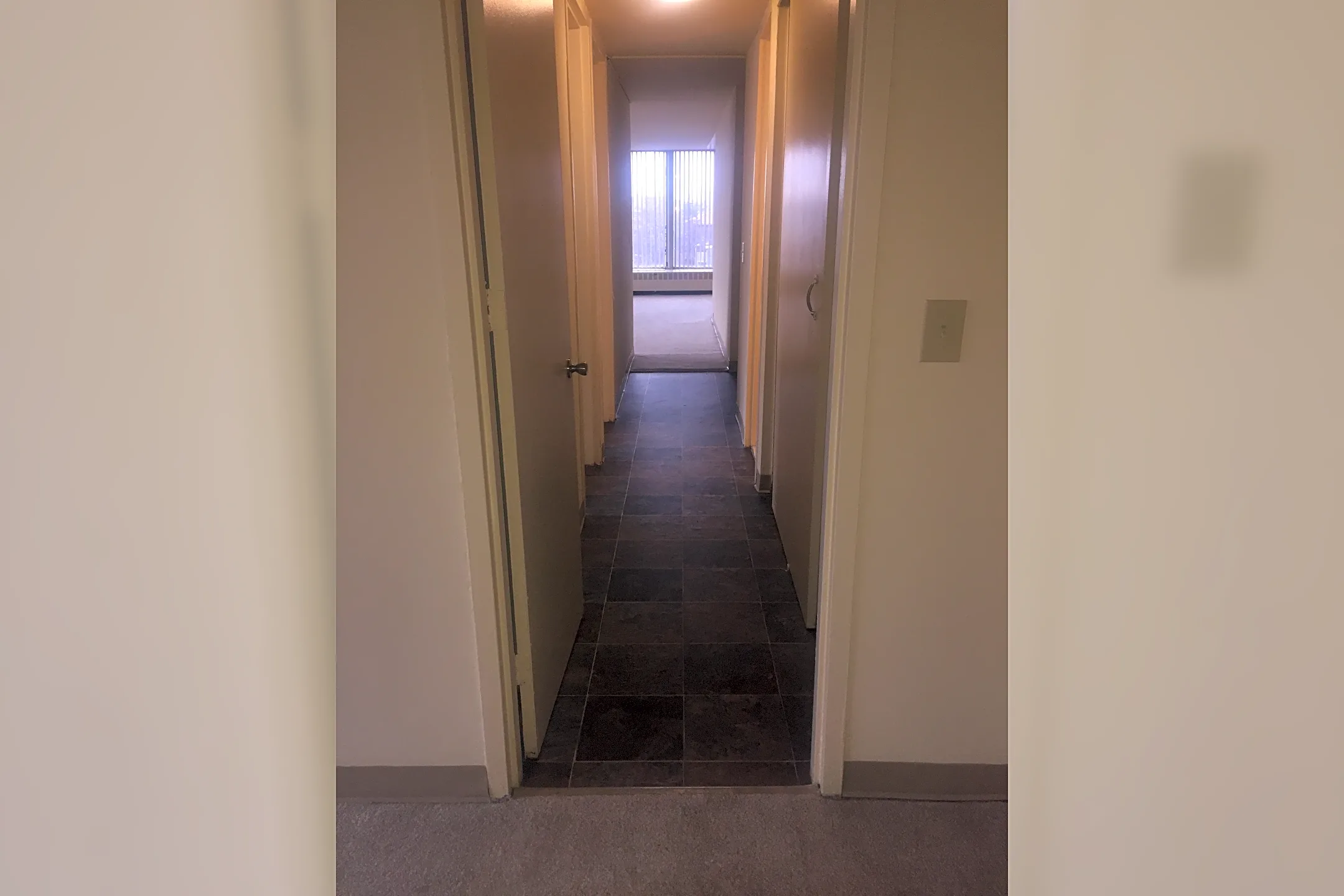 The Colonnade Apartments 25 Clifton Ave Newark, NJ Apartments for