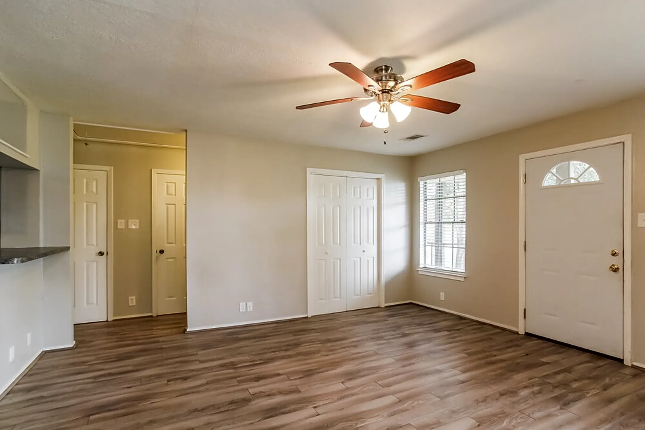 518 Mcguire Rosharon, TX Houses for Rent Rent.