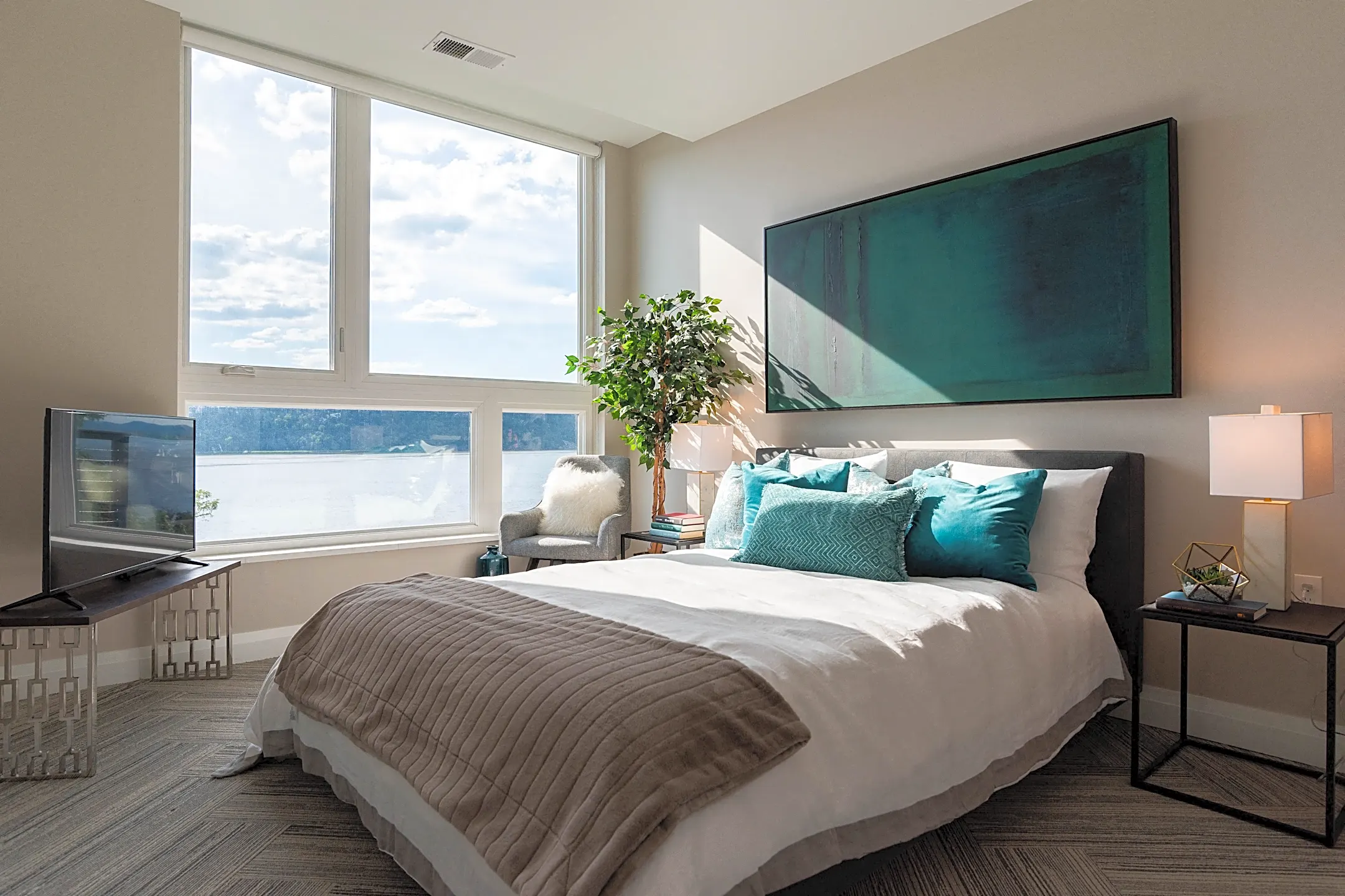 Stratus on Hudson Yonkers, NY 10701