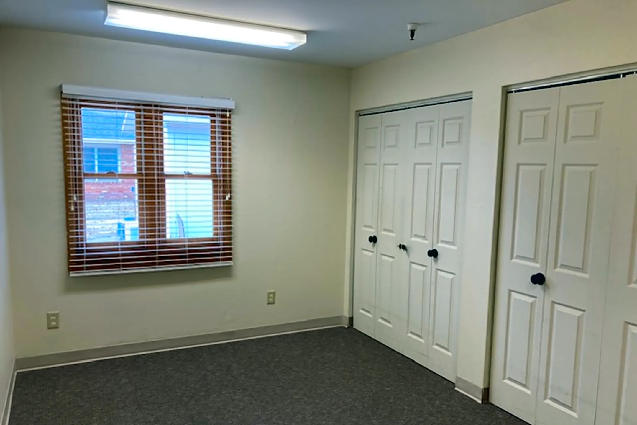 1311 S Douglas Ave Lyons, KS Apartments for Rent Rent.