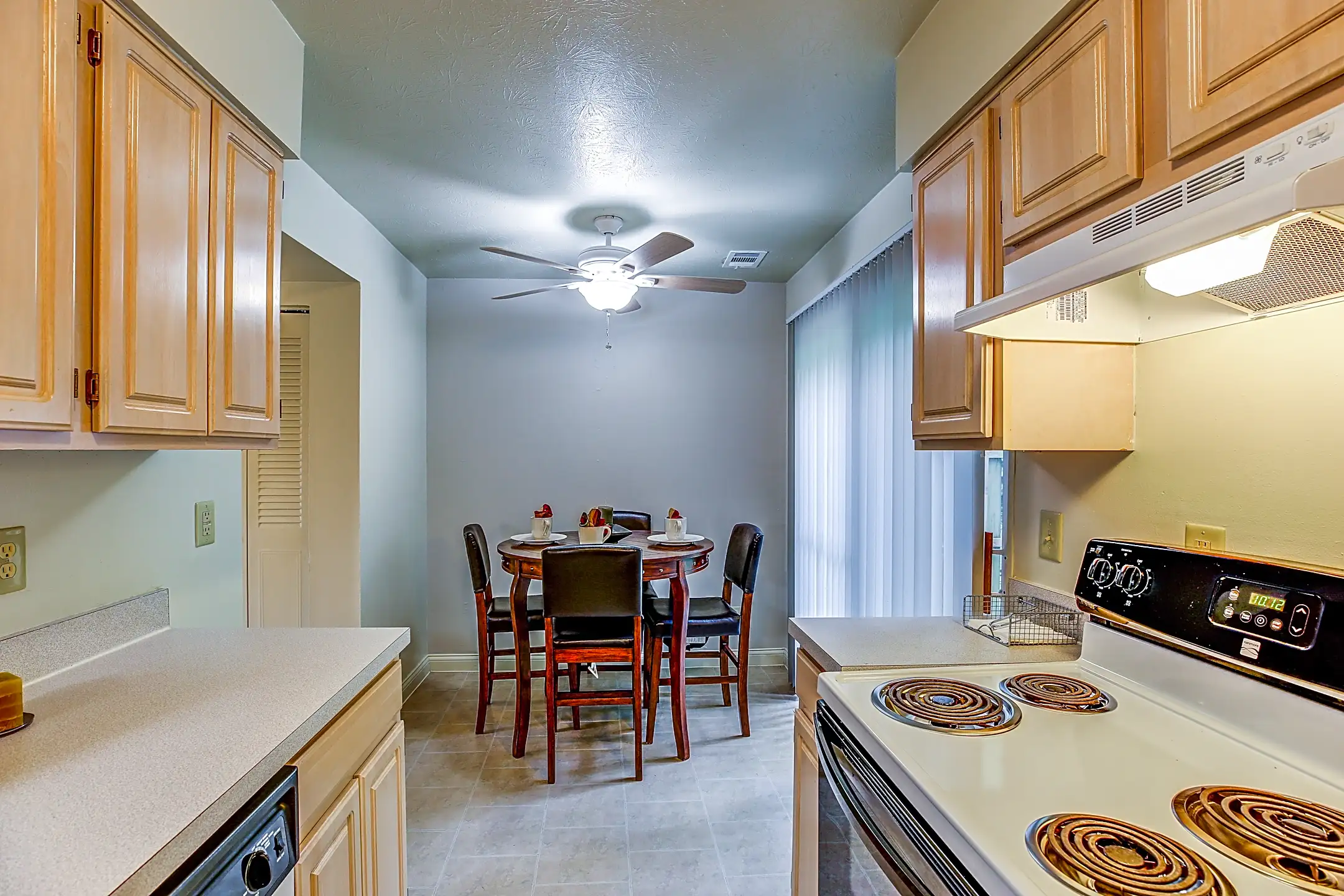 Normandy Green Apartments & Townhouses 6805 Sebree Dr Florence, KY