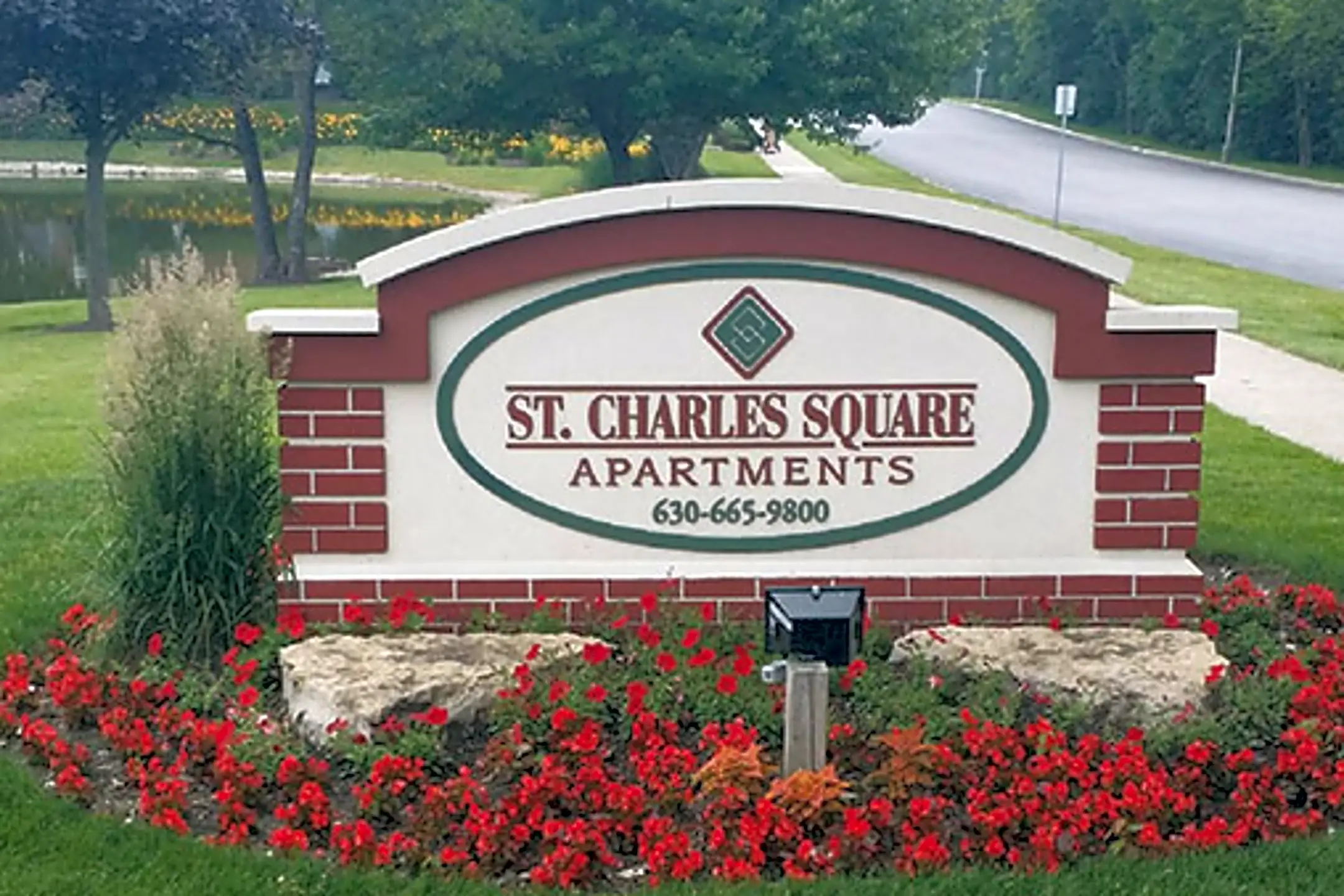 St. Charles Square 607 Gundersen Dr Carol Stream, IL Apartments for