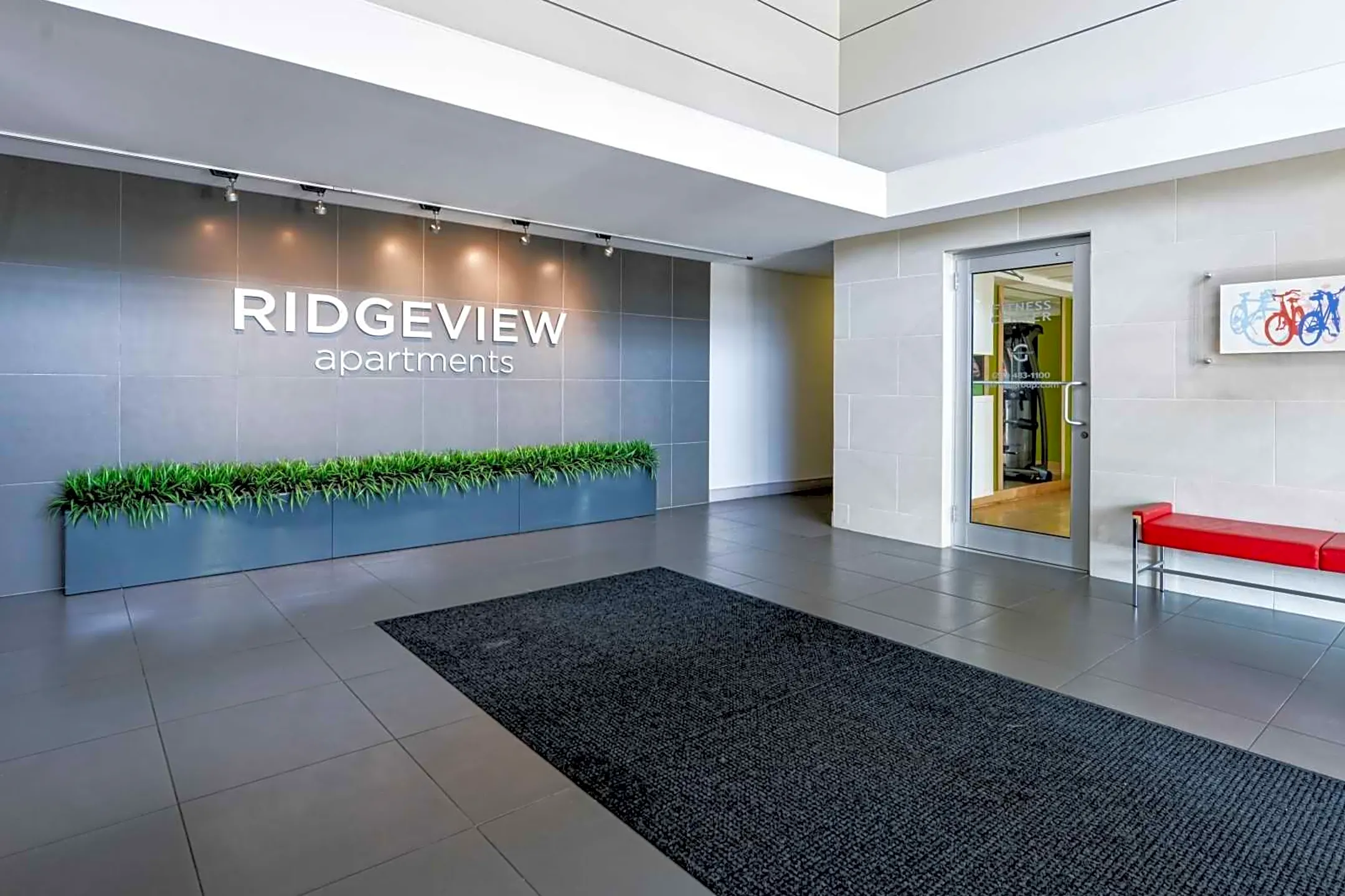 Foyer, Entryway - Ridgeview Apartments - Philadelphia, PA