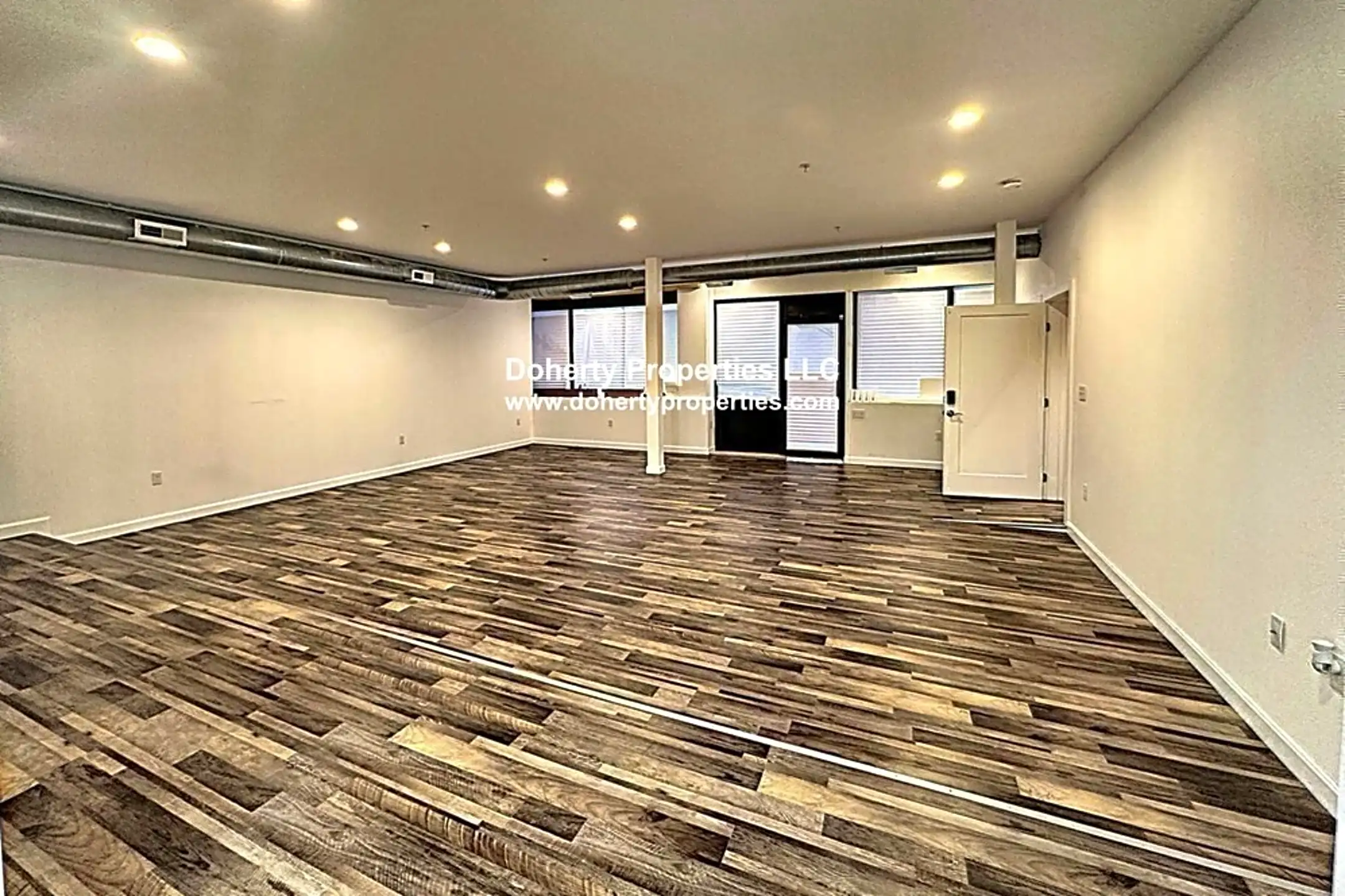 17 Kearney Square 17 Kearney Square unit 205 Lowell, MA Condos for