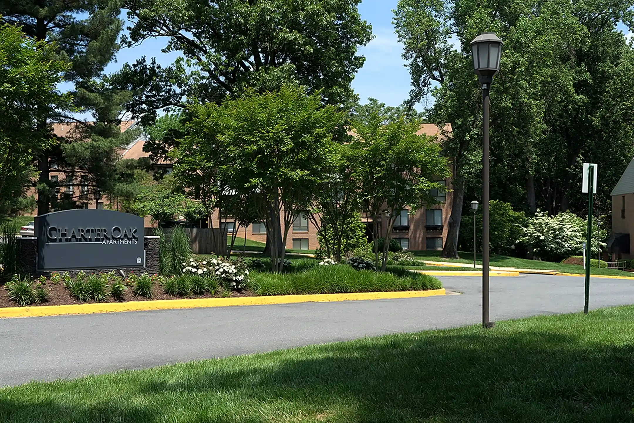 Charter Oak Apartments Reston, VA 20190