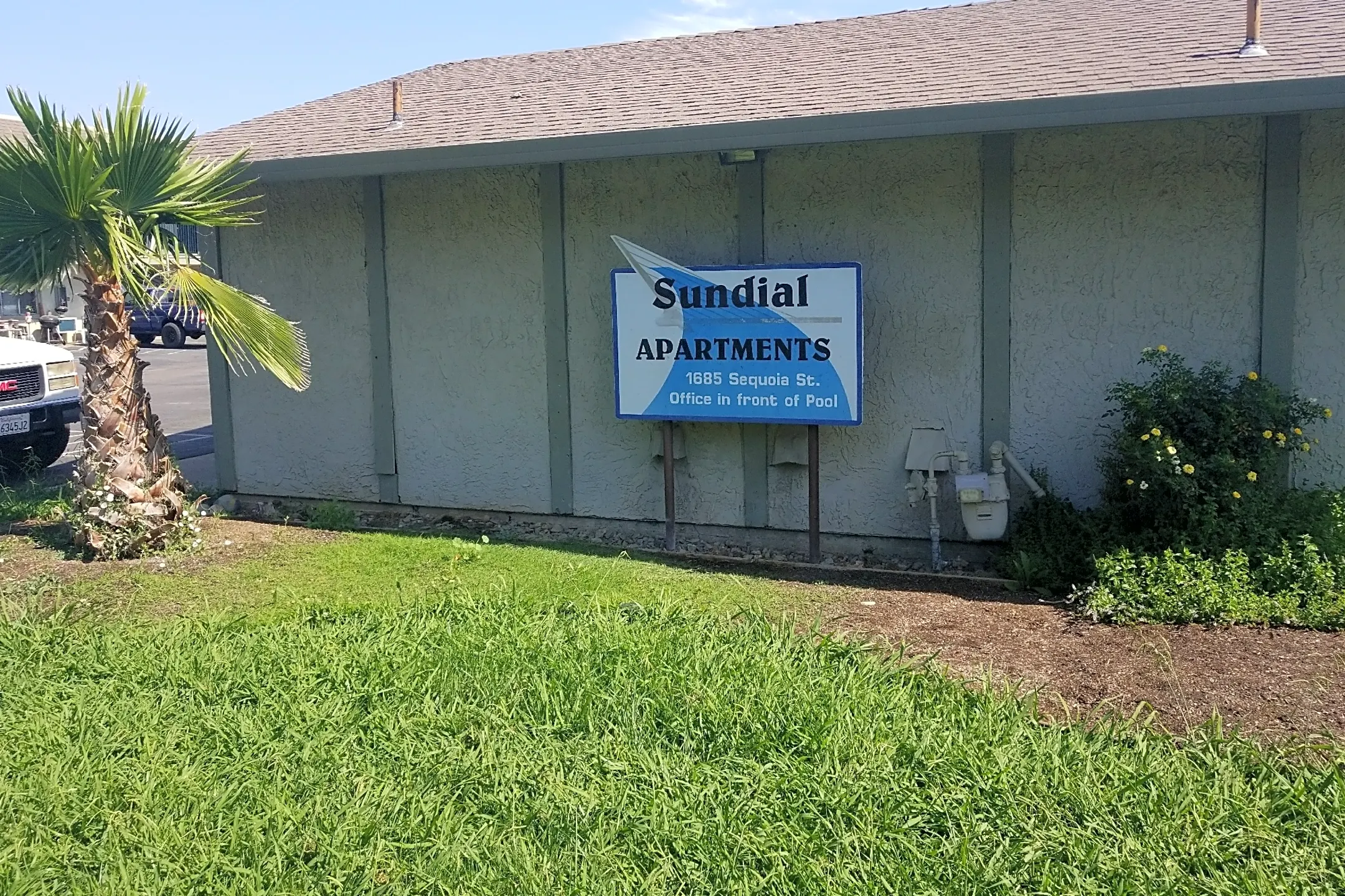 SUNDIAL APARTMENTS Apartments - Redding, CA 96001