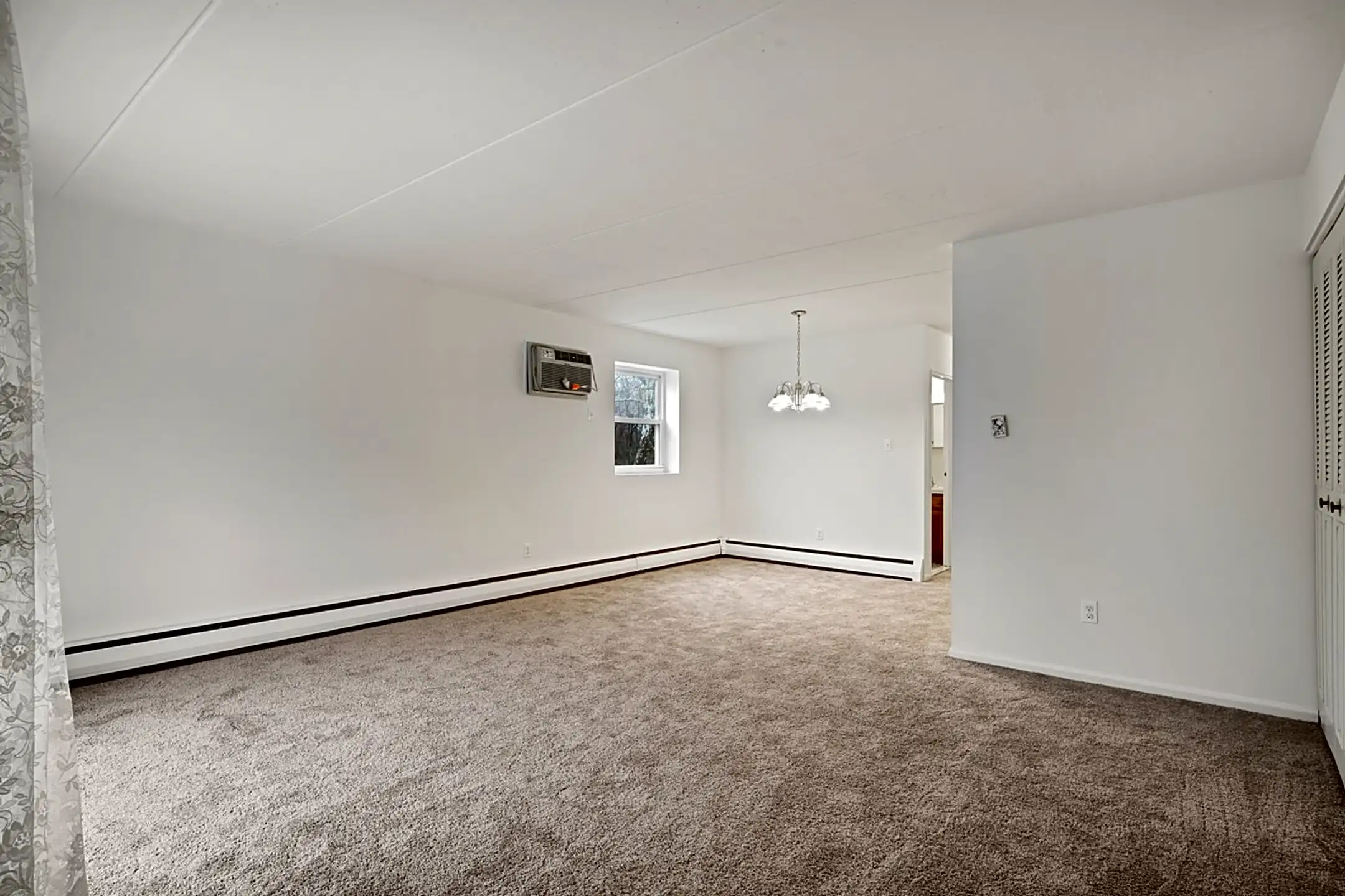 Rolling Green Apartments 257 N State Rd Springfield, PA for Rent