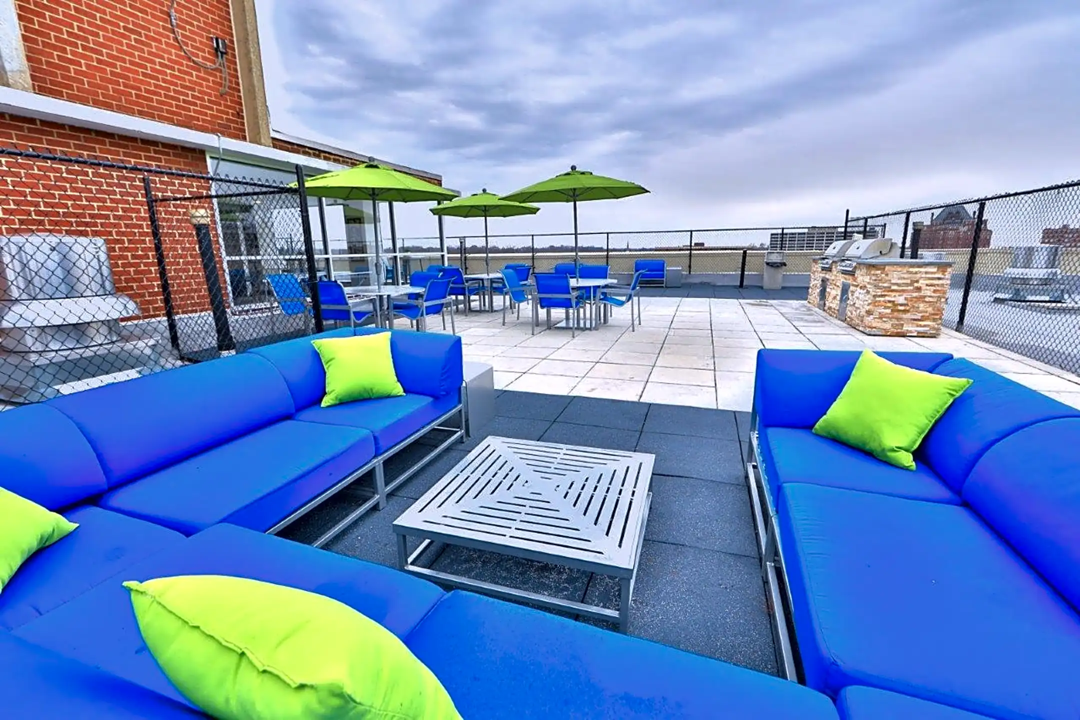 Patio / Deck - The Carlyle Apartment Homes - Baltimore, MD