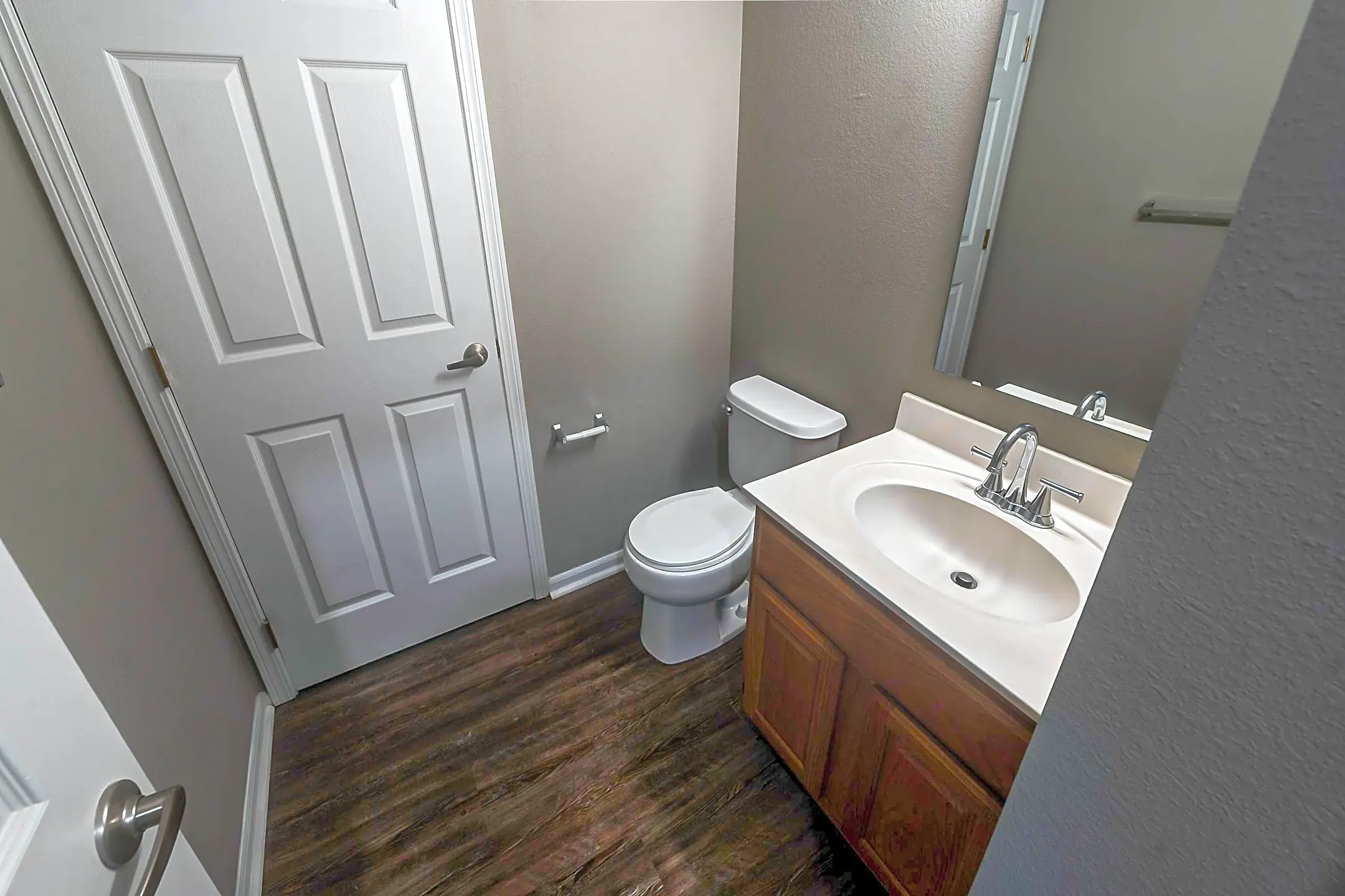 Pinecrest Townhomes Olathe, KS 66062