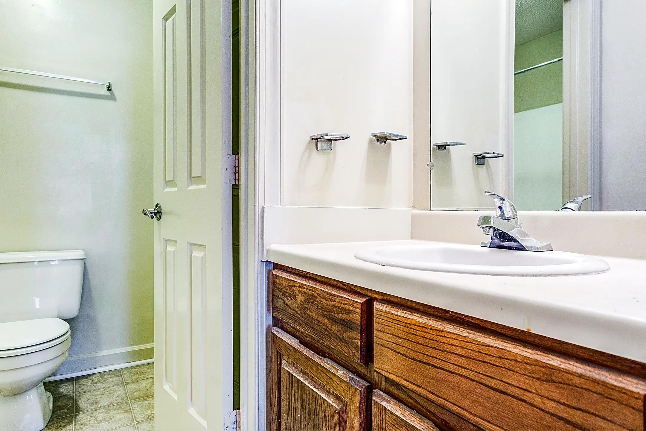 Turtle Cove Apartments Raleigh, NC 27609