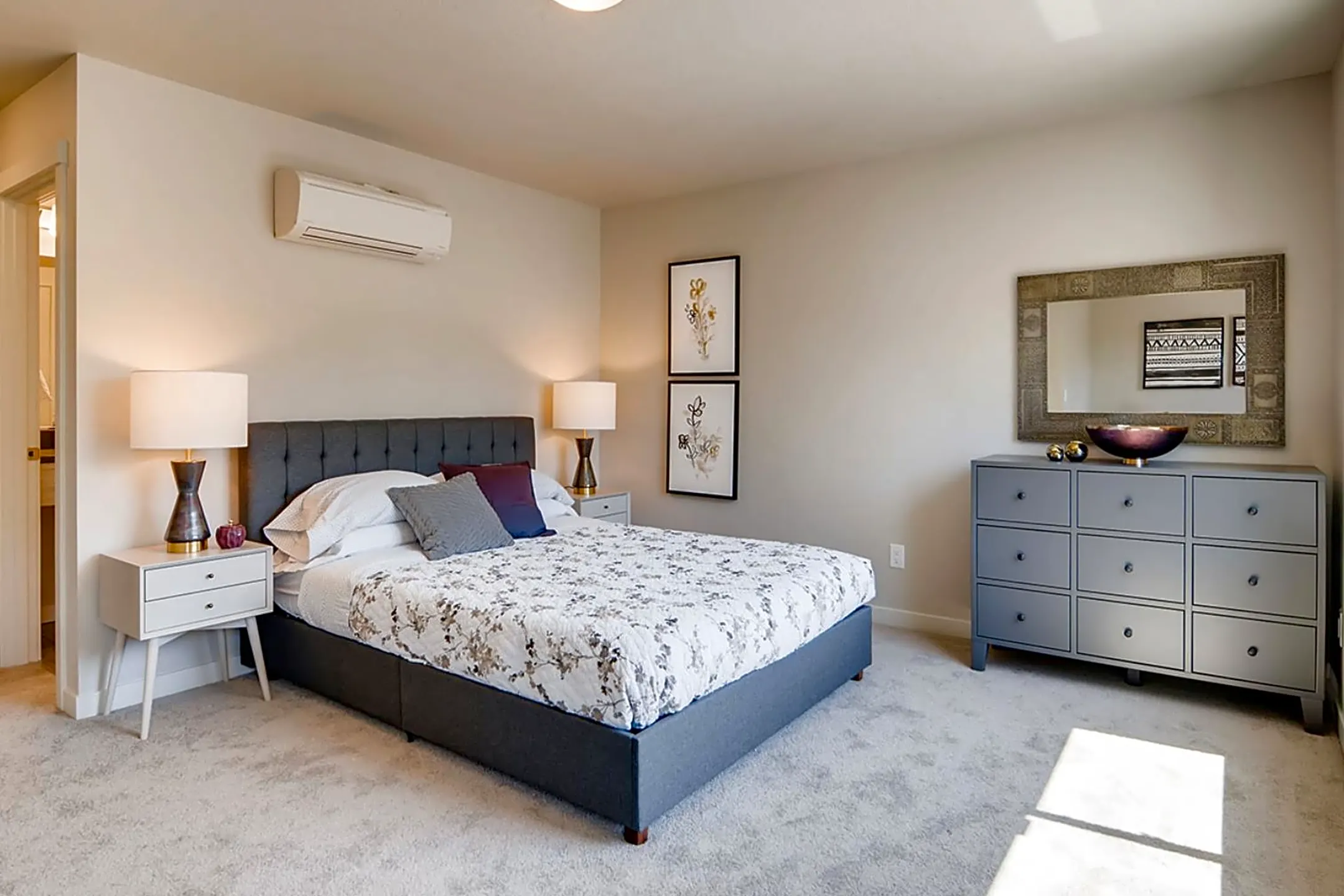 Cameo Townhomes 2580 SW 187th Ave Beaverton, OR Apartments for Rent