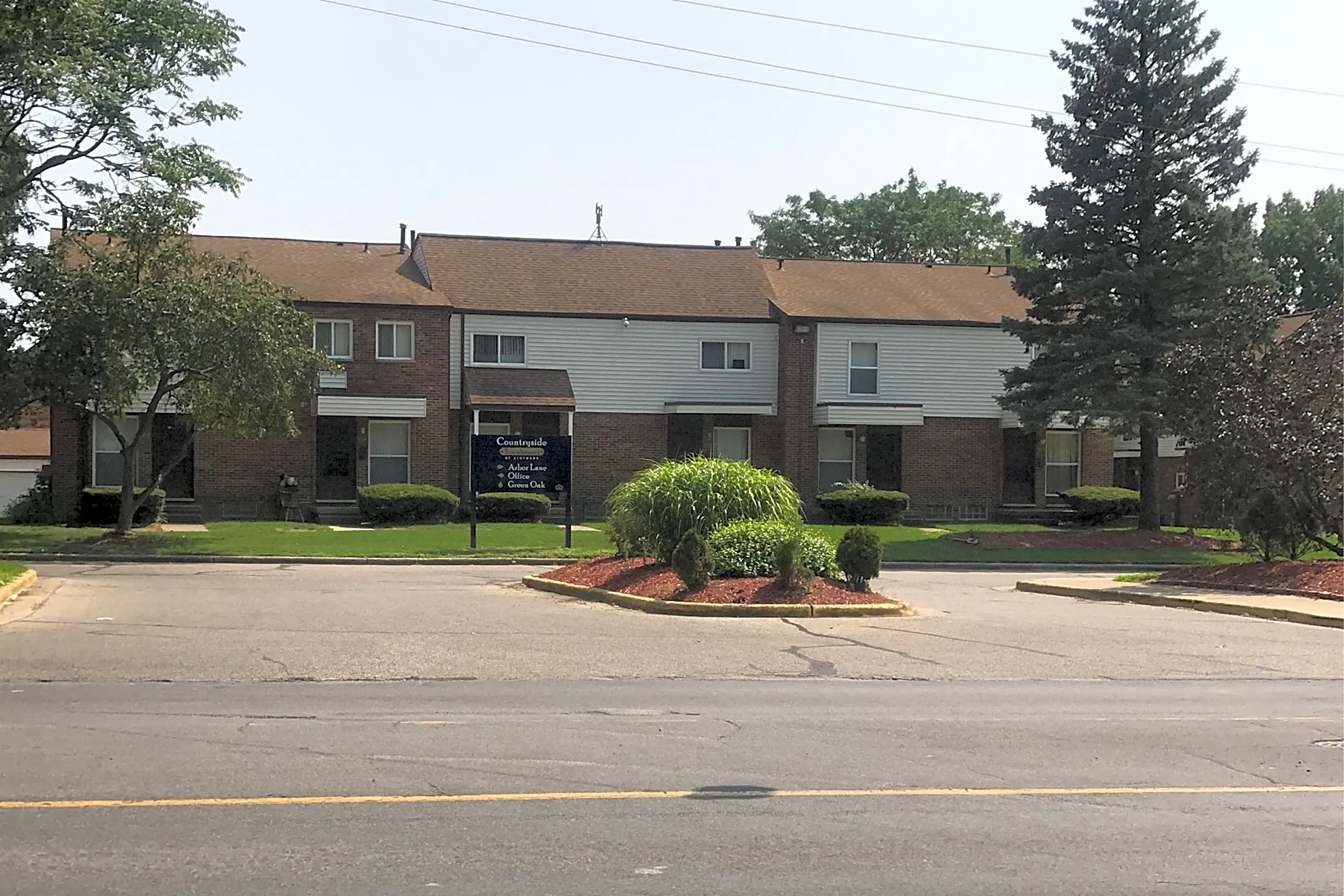 Countryside Townhomes Apartments Kentwood, MI 49548